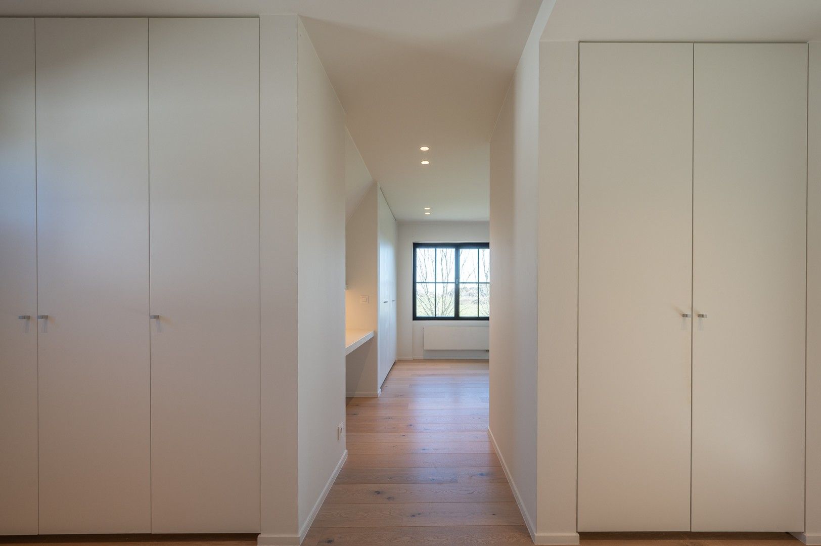 Alleenstaande villa genietend van prachtige open zichten op de polders. foto 28