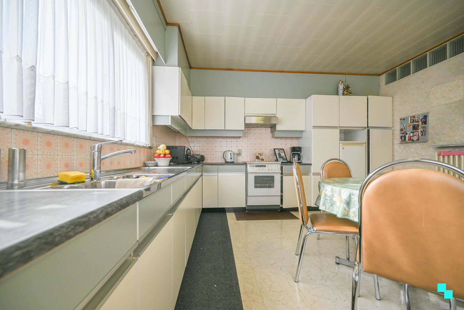 Hoekpand met 4 slaapkamers te Desselgem foto 10