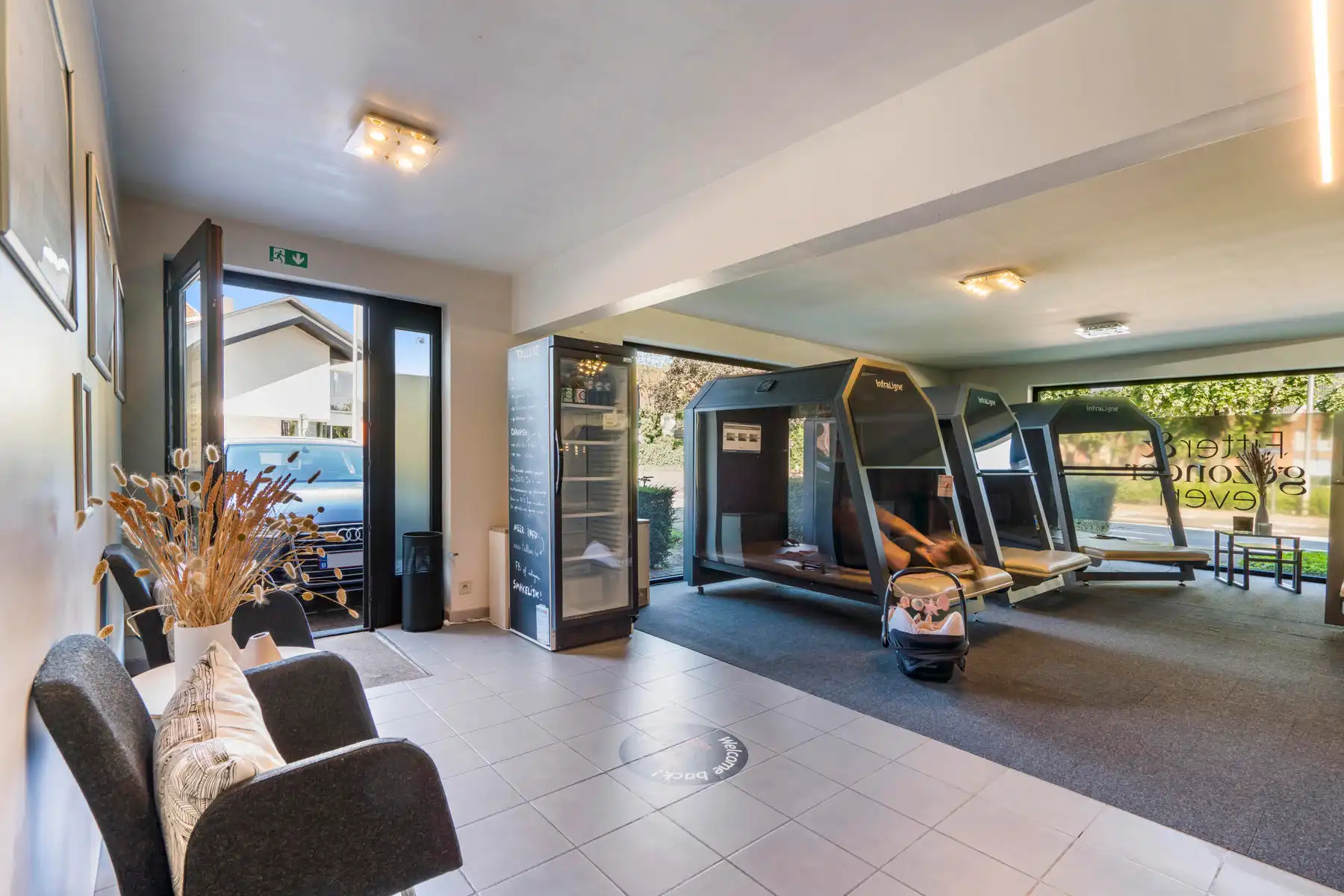 Uitstekend gelegen handelspand/hoekpand  met garage   foto 12