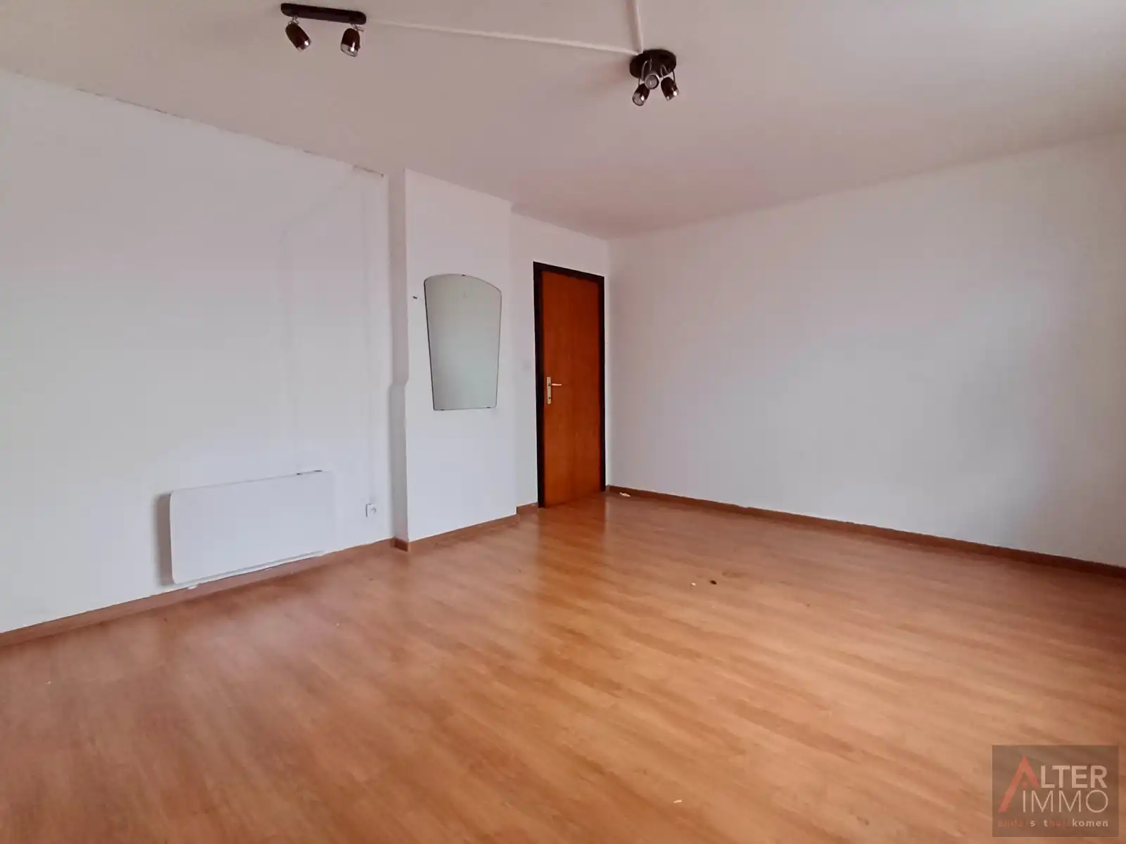 OPBRENGSTEIGENDOM MET 2 APPARTEMENTEN foto 35