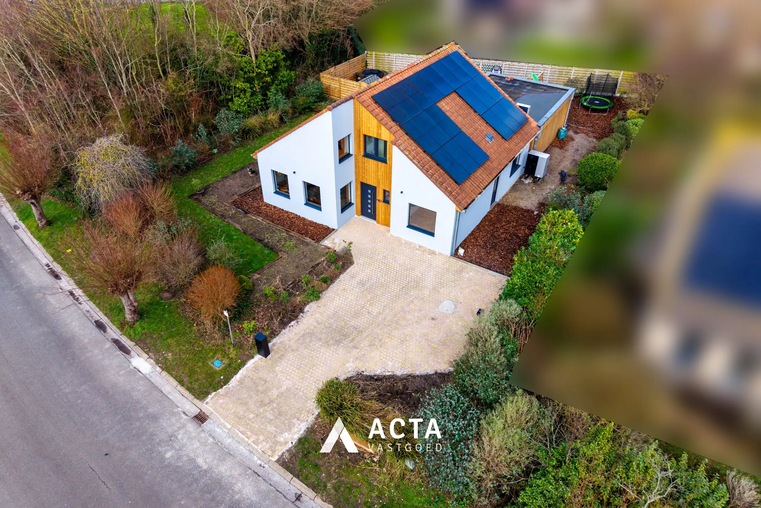 Gerenoveerde villa met vier slaapkamers in de Vicognewijk! foto 27