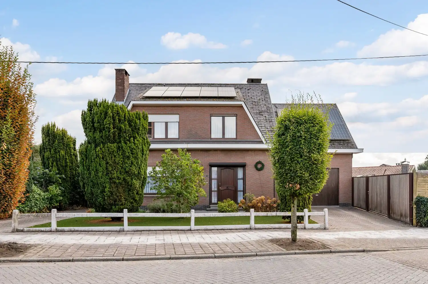 Hoofdfoto van de publicatie: INSTAPKLARE WONING I 4 SLPKS I EPC = D