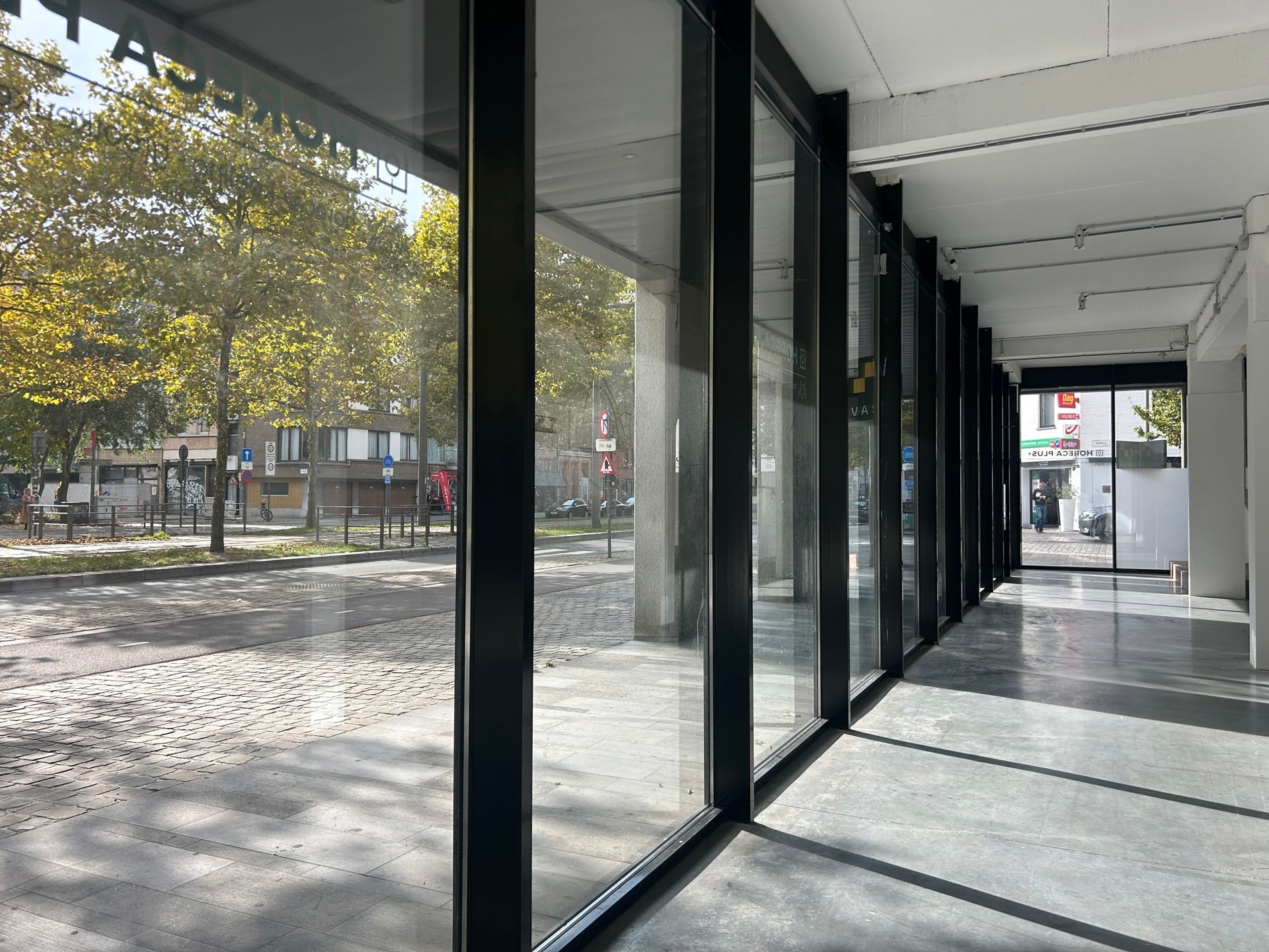 commerciële ruimte ca 203 m² op top zichtlocatie op Eilandje foto 3