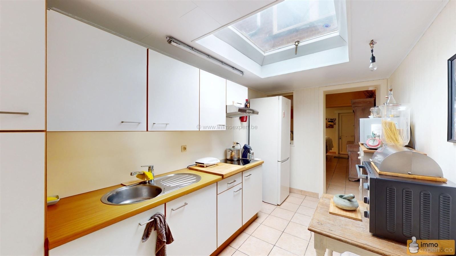 Moerbeke: Woning met 3 slaapkamers, garage en tuin foto 3