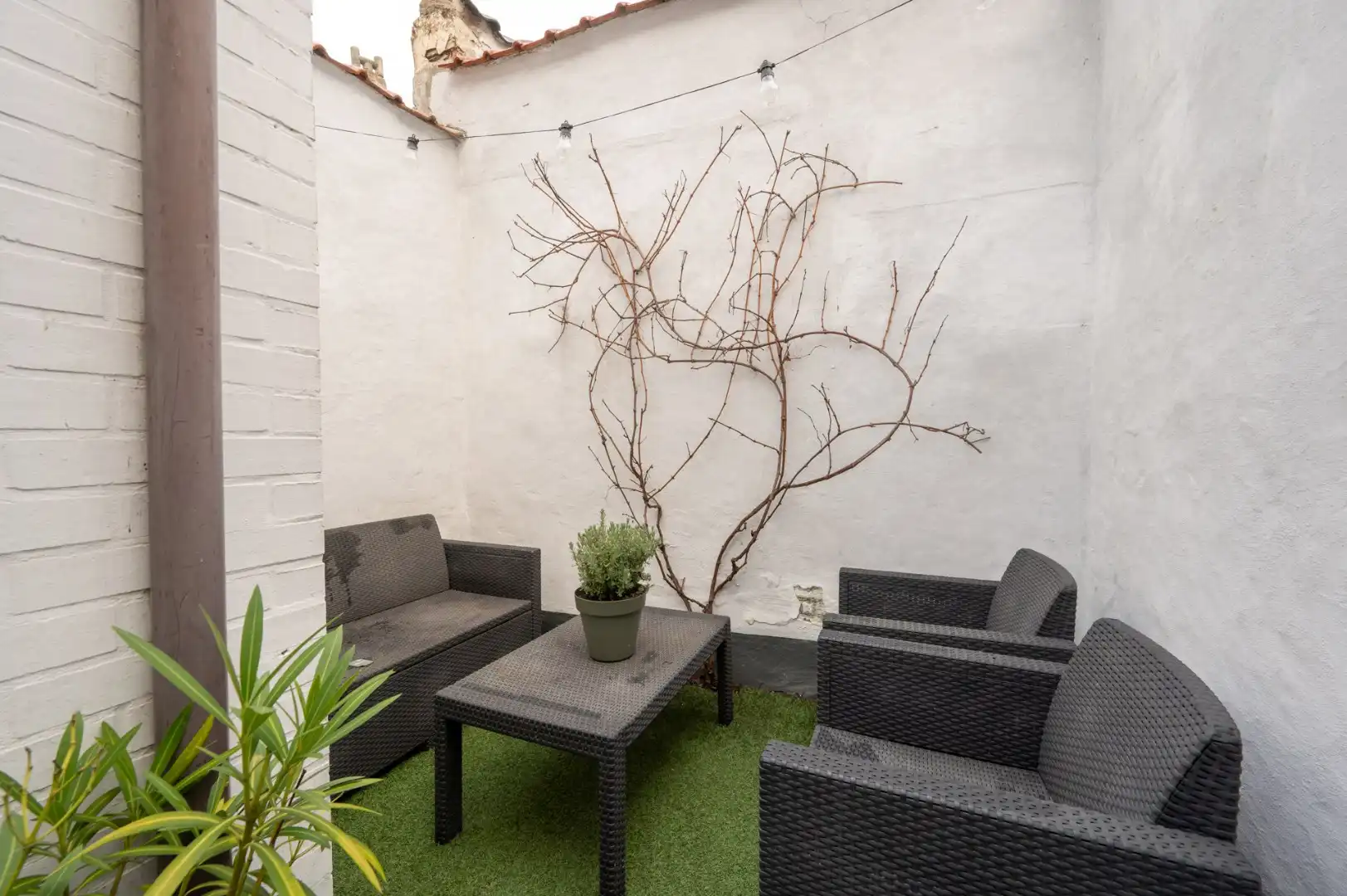 Instapklare rijwoning nabij de Brugse Vesten foto 7