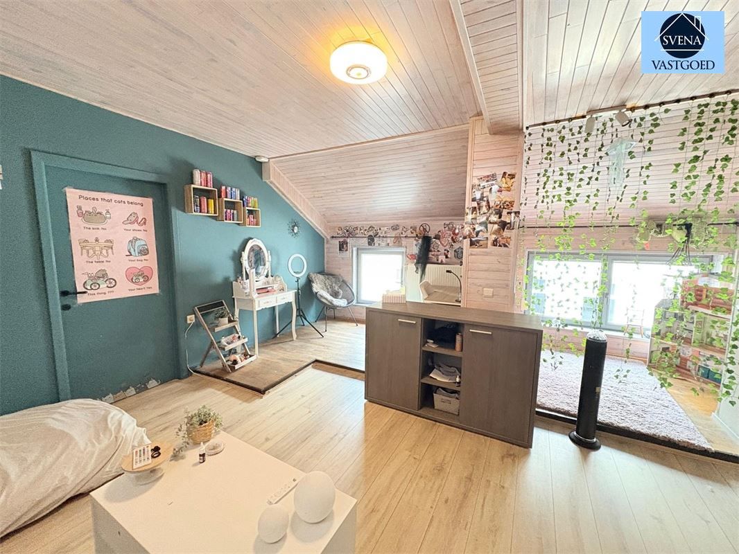 RUIME AUTHENTIEKE WONING IN ZARLARDINGE foto 9