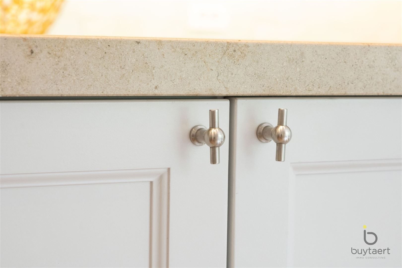 EXCLUSIEF: stijlvolle villa met een tijdloze inrichting op een toplocatie te Schilde! foto 33