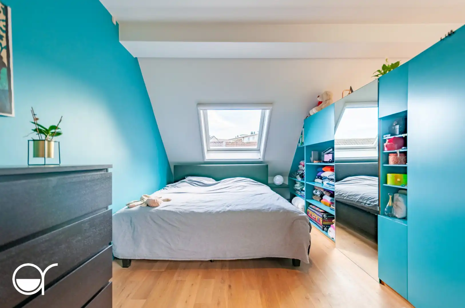 Lichtrijk één-slaapkamerappartement op de derde verdieping met prachtig uitzicht foto 14