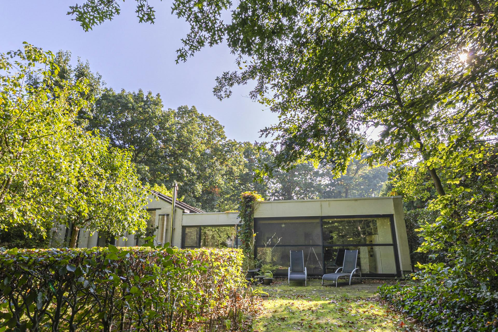 Architectuurwoning door bOb Van Reeth op 2.303m² in Schilde foto 2