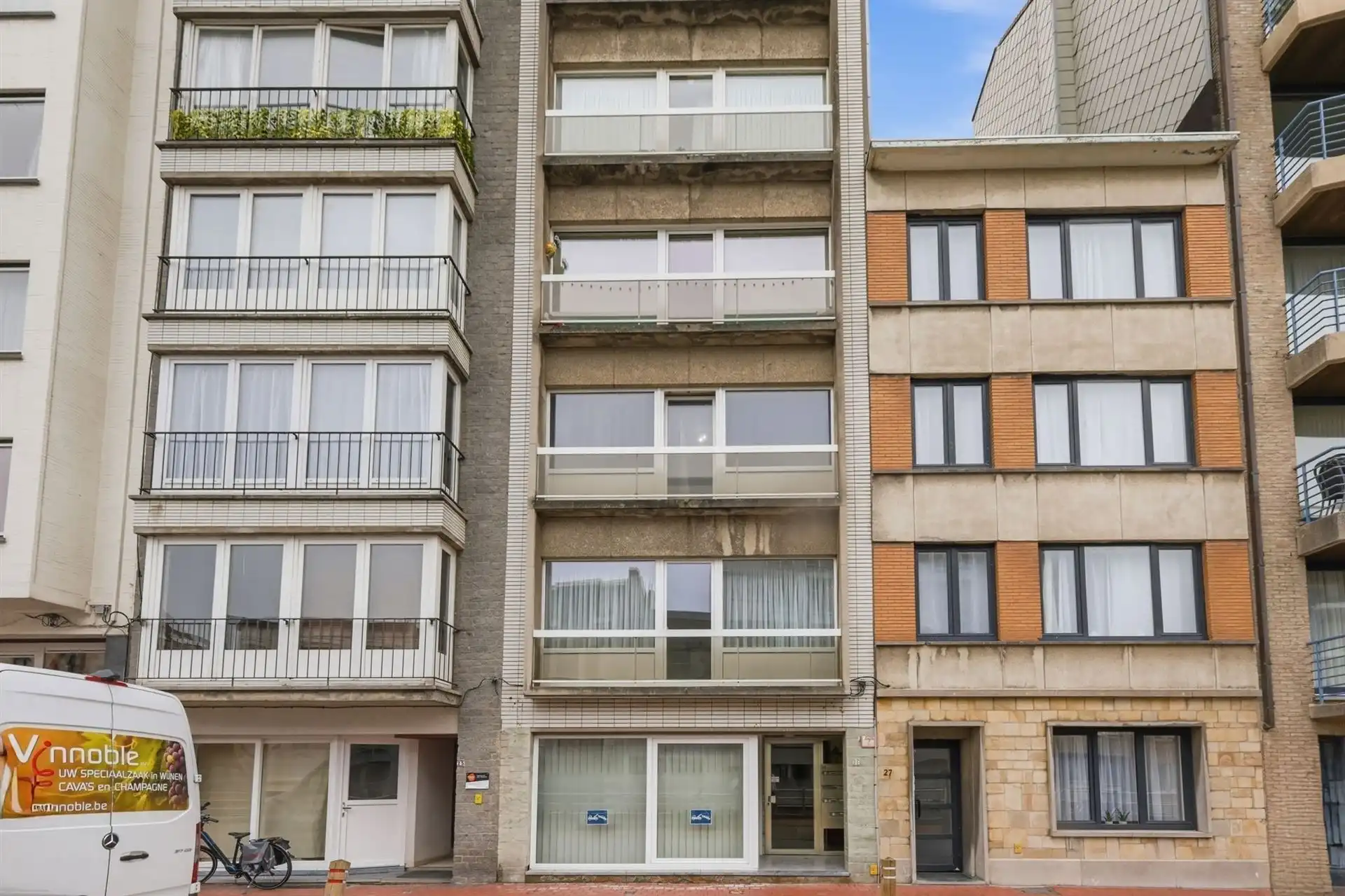 GERENOVEERD / RUGZIJDE ZEEDIJK foto 20