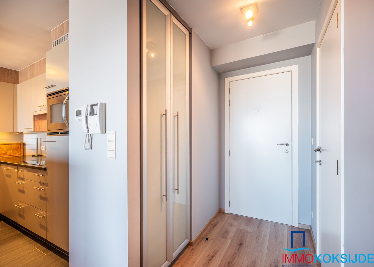 Modern appartement met 2 slaapkamers en frontaal zeezicht foto 3