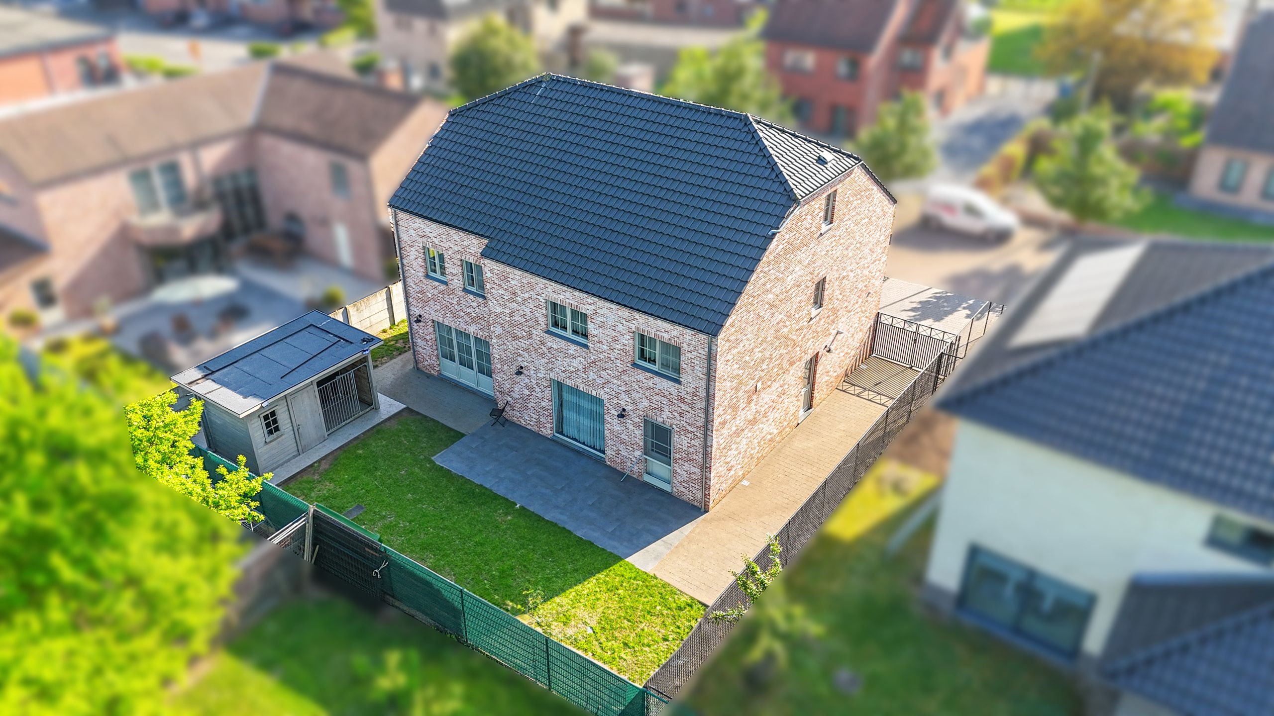 Karaktervolle nieuwbouw villa met 6slpks te Houthalen! foto 53