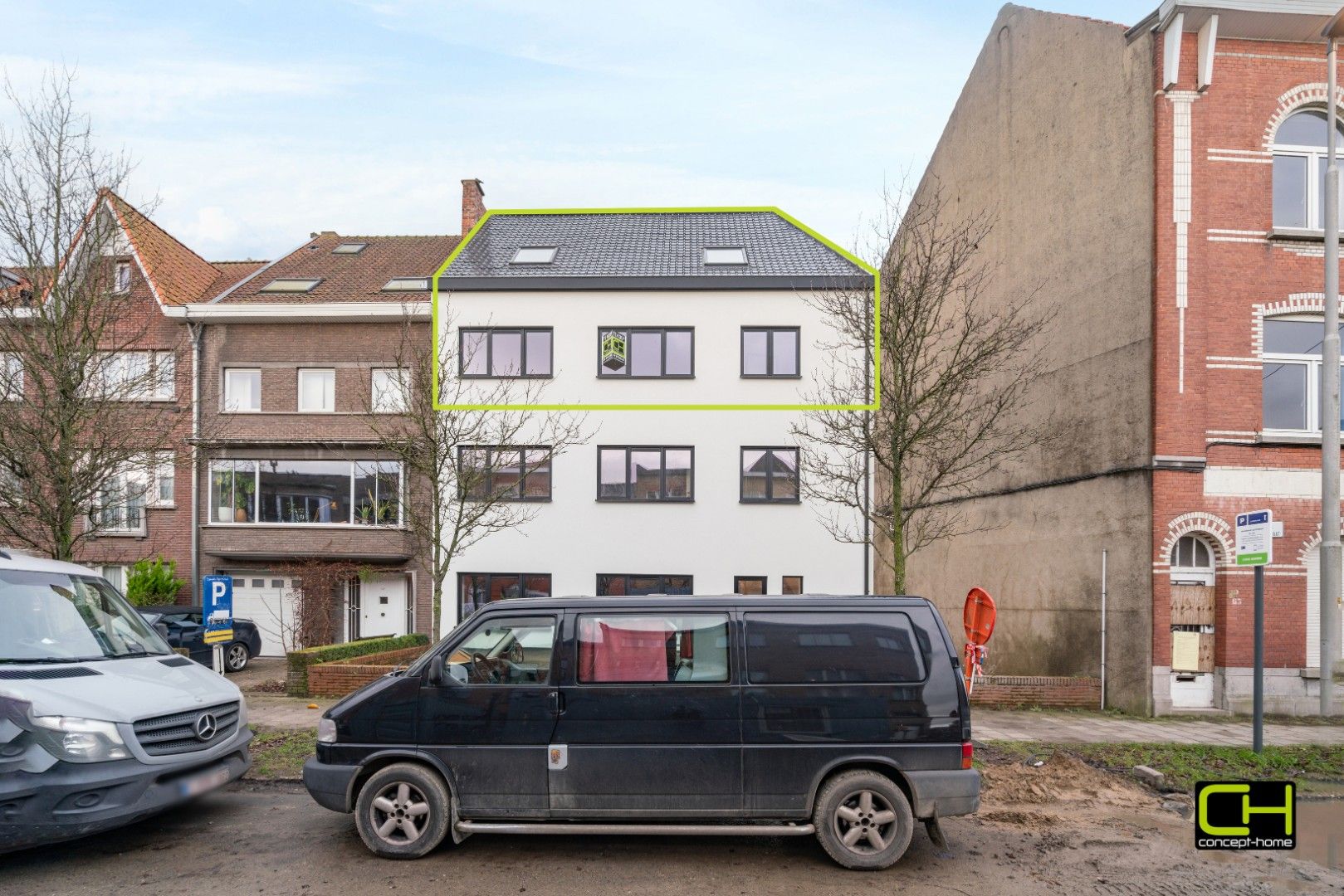 Gerenoveerd appartement met drie slaapkamers te koop in Gent foto 18