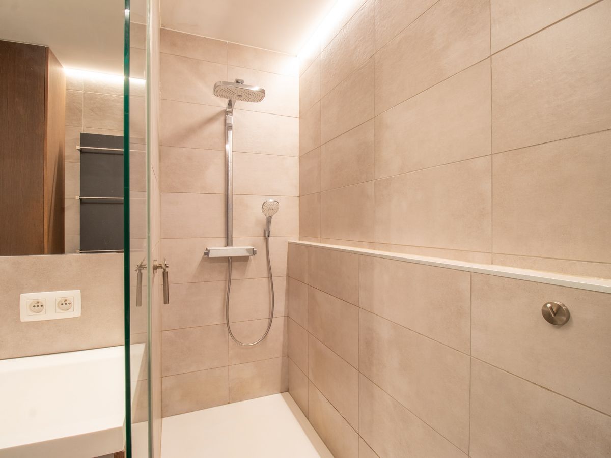 Instapklaar 2 slaapkamerappartement in Mortsel foto 8