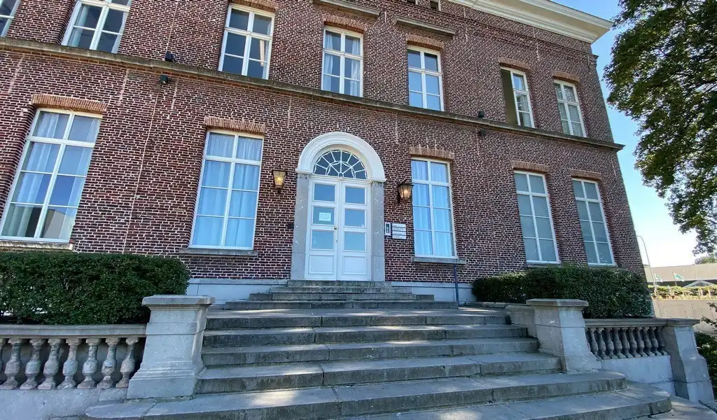 Kantoren te huur in voormalige directeurswoning in Gent foto 20