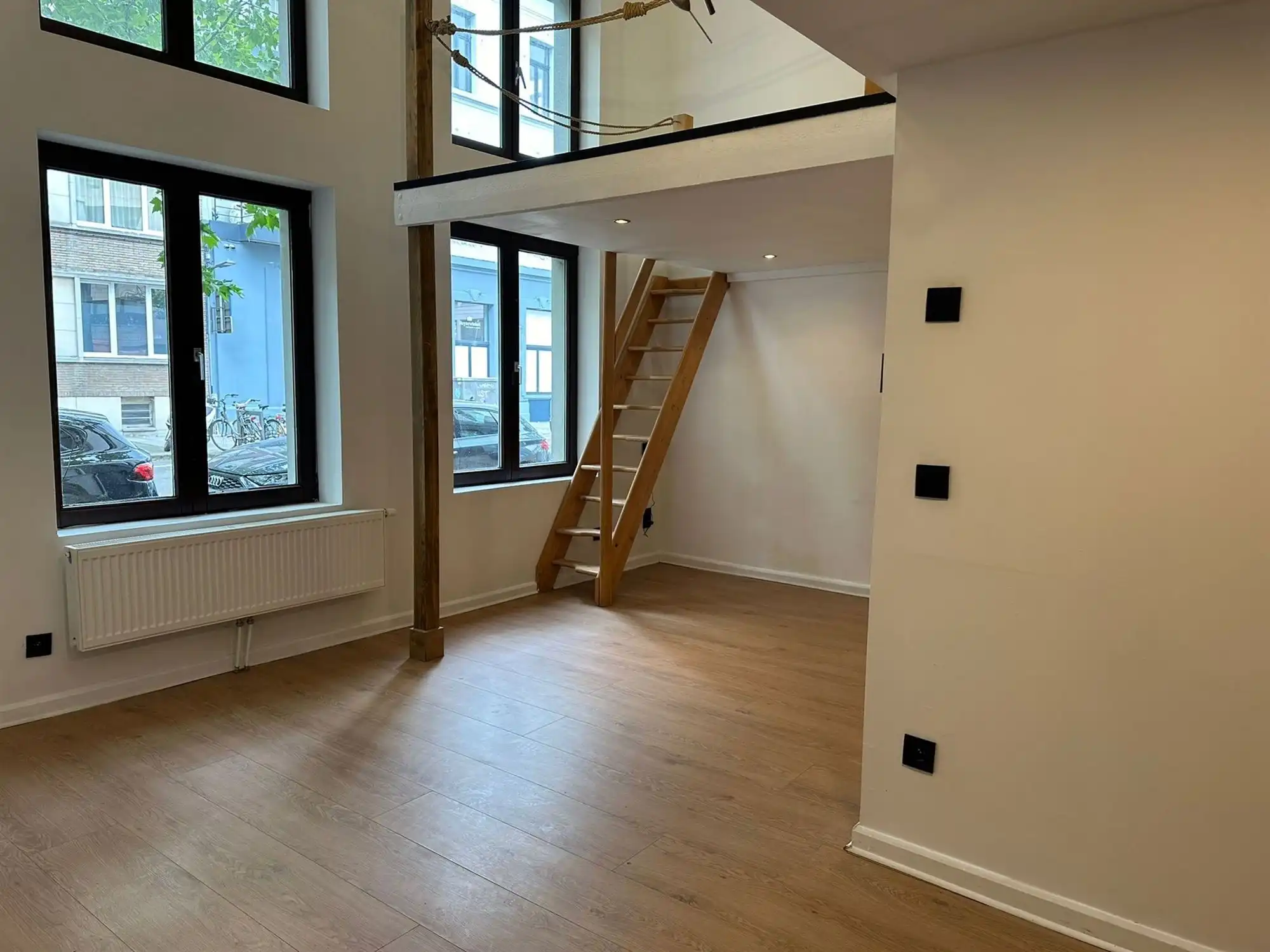 Ruimtelijke studio met mezzanine op 't Zuid foto 6