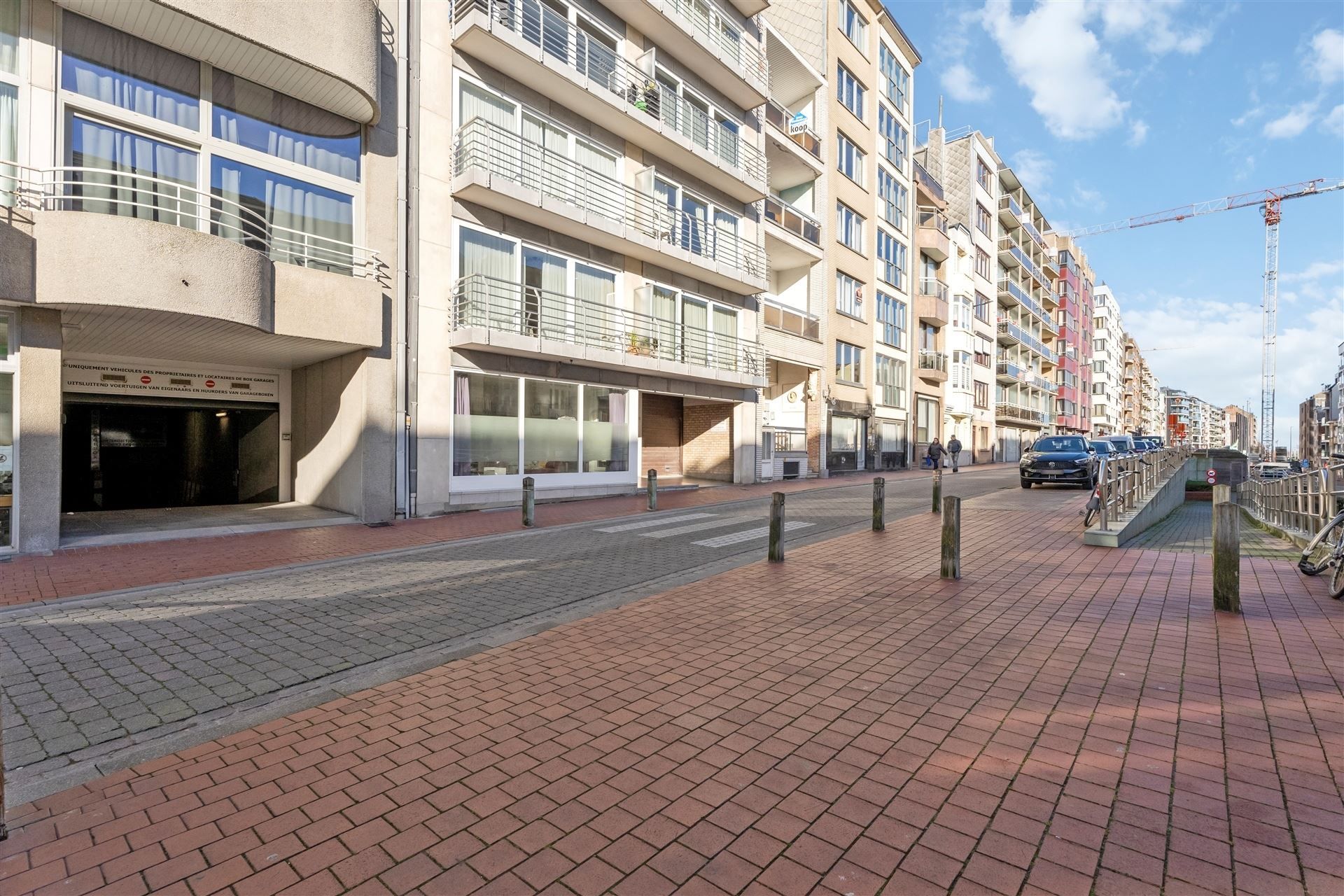FRONTAAL ZEEZICHT / DUBBELE GARAGE foto 29