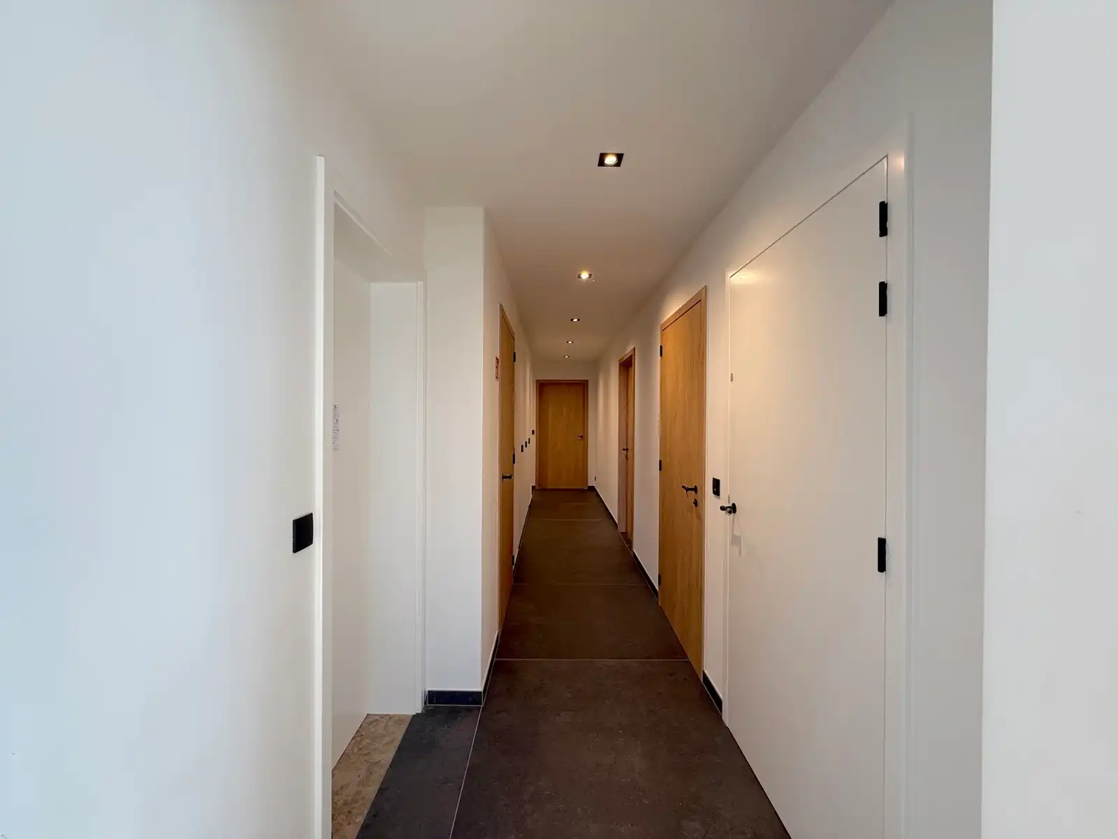 Gemeubeld appartement met 3 slaapkamers, terras en garage foto 20