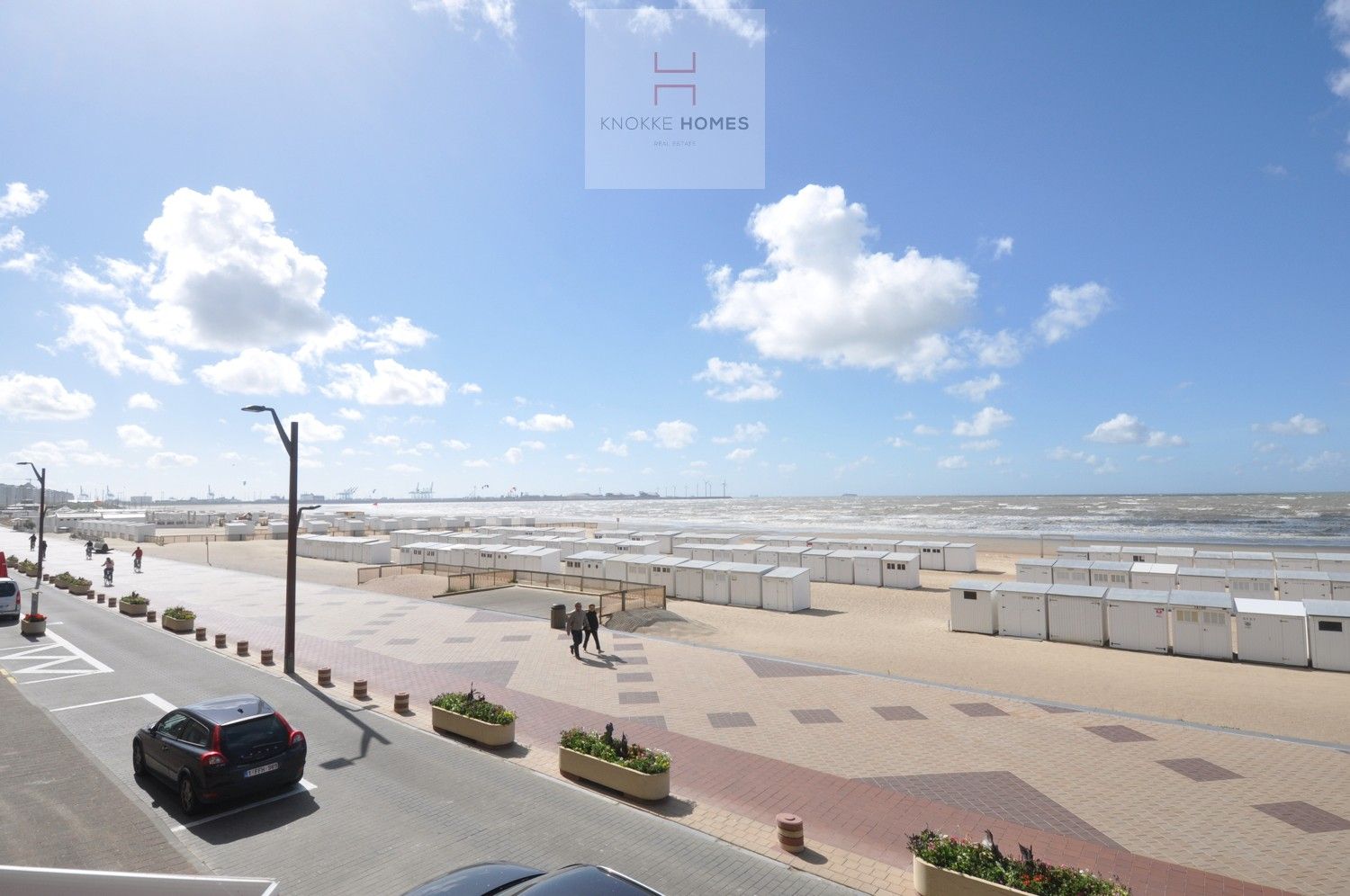 Ruime studio met prachtig zeezicht foto 8