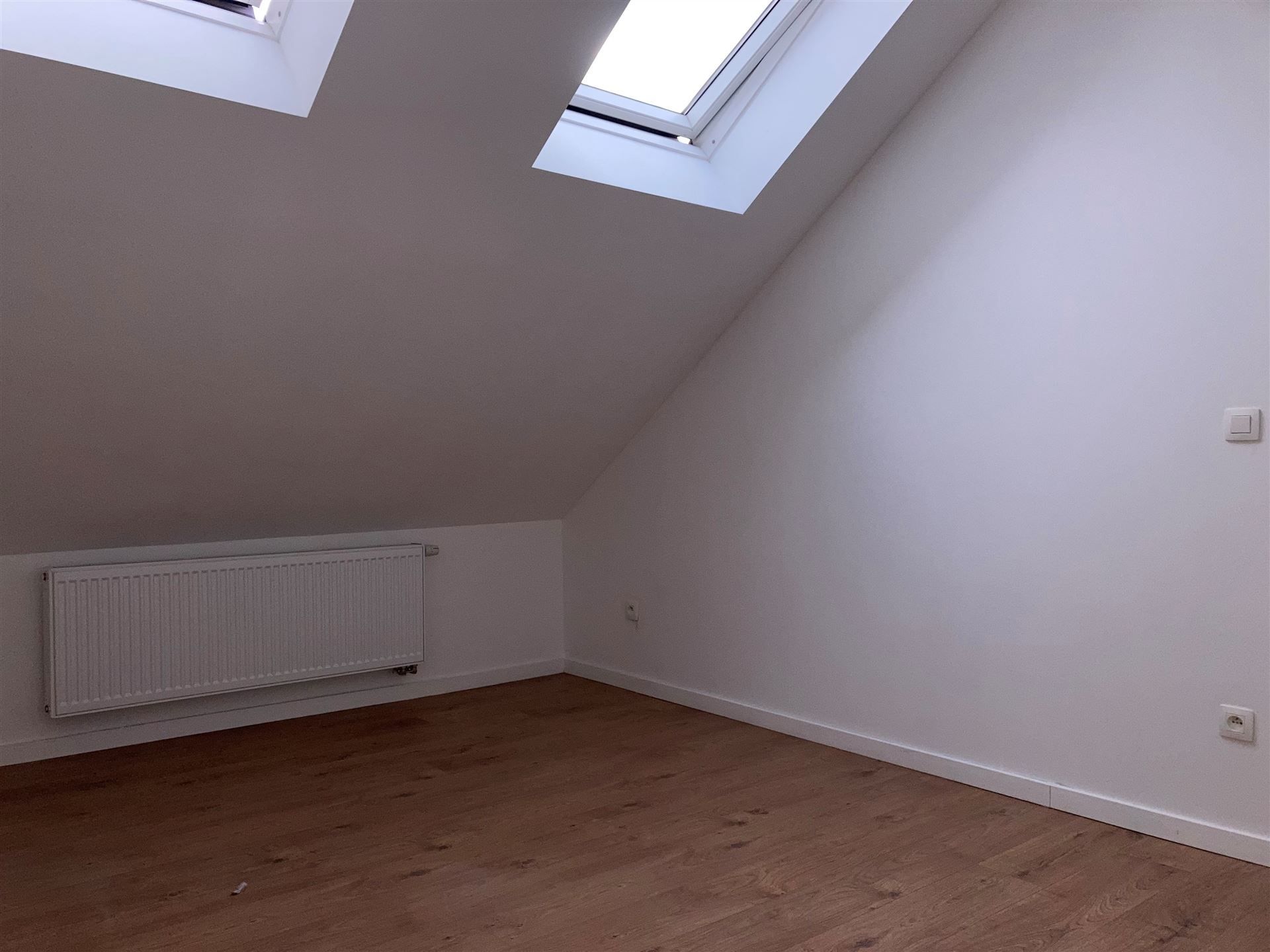 Prachtig volledig gerenoveerd appartement met 2 SK in hartje Brussel.  foto 12