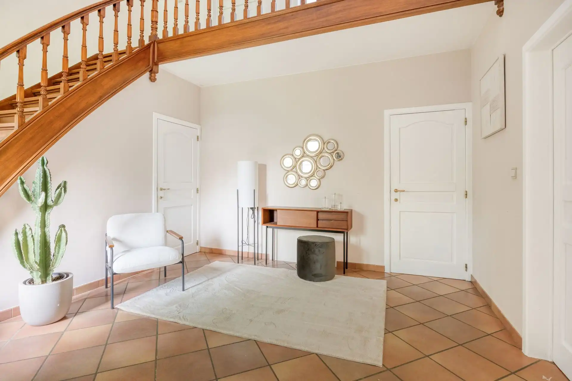 Klassieke en charmante villa op ruim perceel foto 2