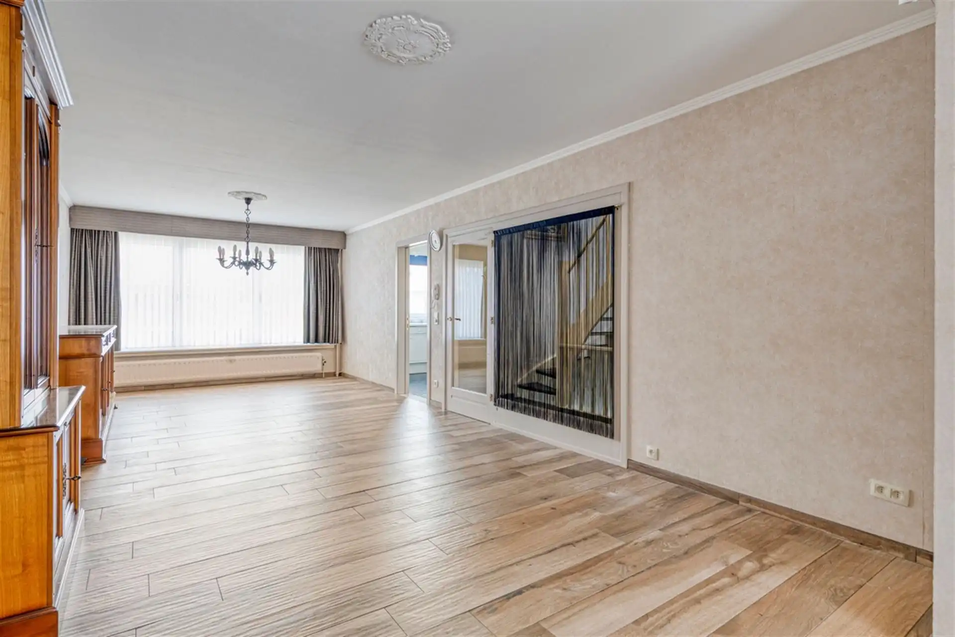 Ruime, instapklare woning met 4 slpks en lage EPC score! foto 4