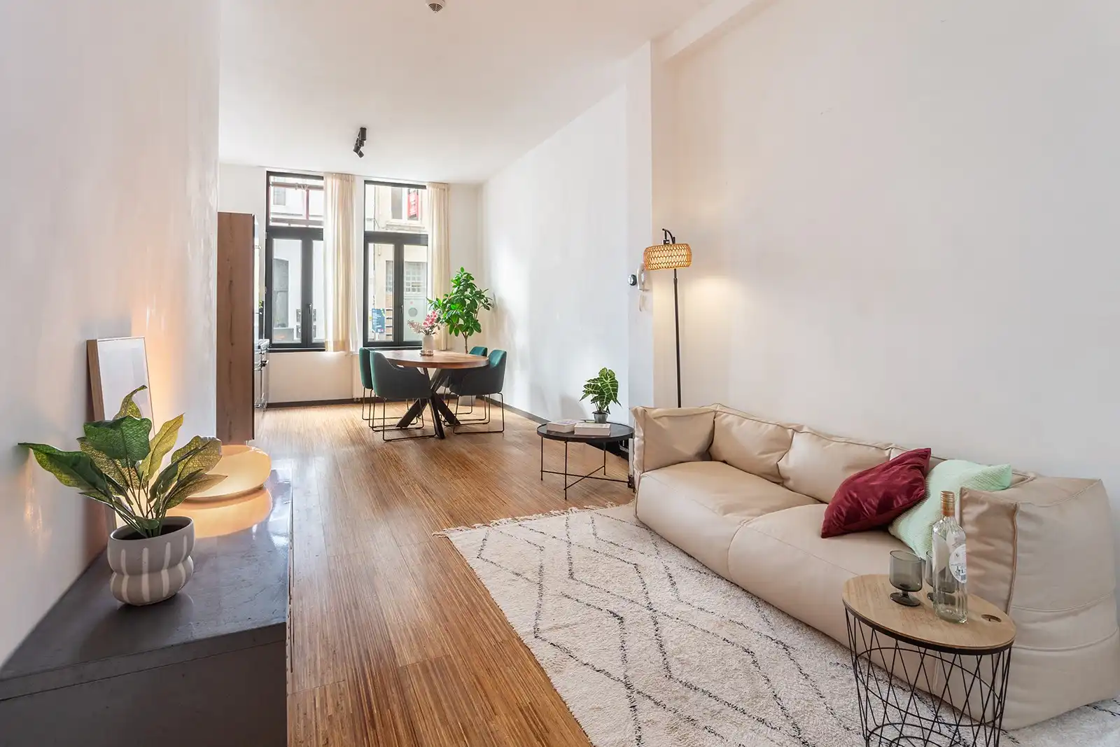 Ruime duplex om de hoek van Park Spoor Noord – Instapklaar én energiezuinig foto 2