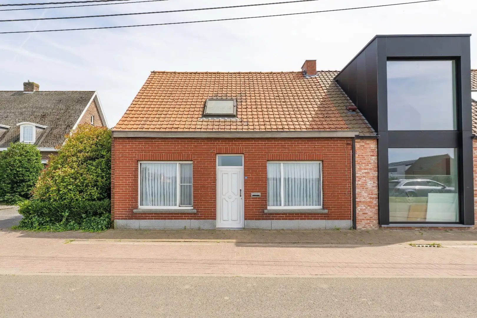 LANDELIJK GELEGEN WONING MET POTENTIEEL IN TIELT (MEULEBEKE) foto 2