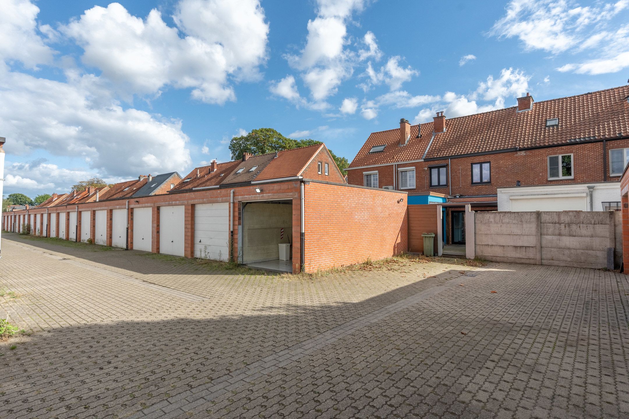 Instapklare 3-4slpk woning met stadstuin en garagebox.. foto 16