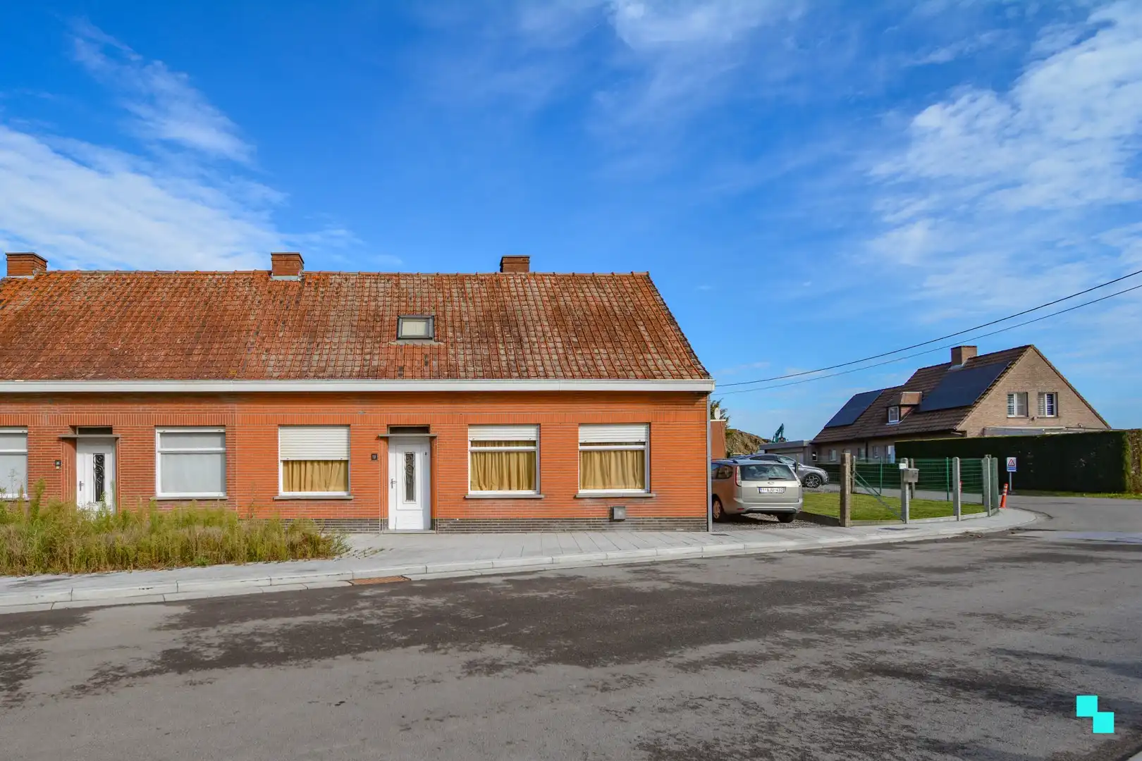 Hoofdfoto van de publicatie: Te renoveren HOB op hoekperceel te Kortemark