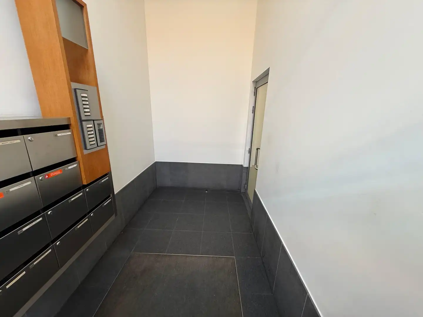 APPARTEMENT MET TERRAS foto 9