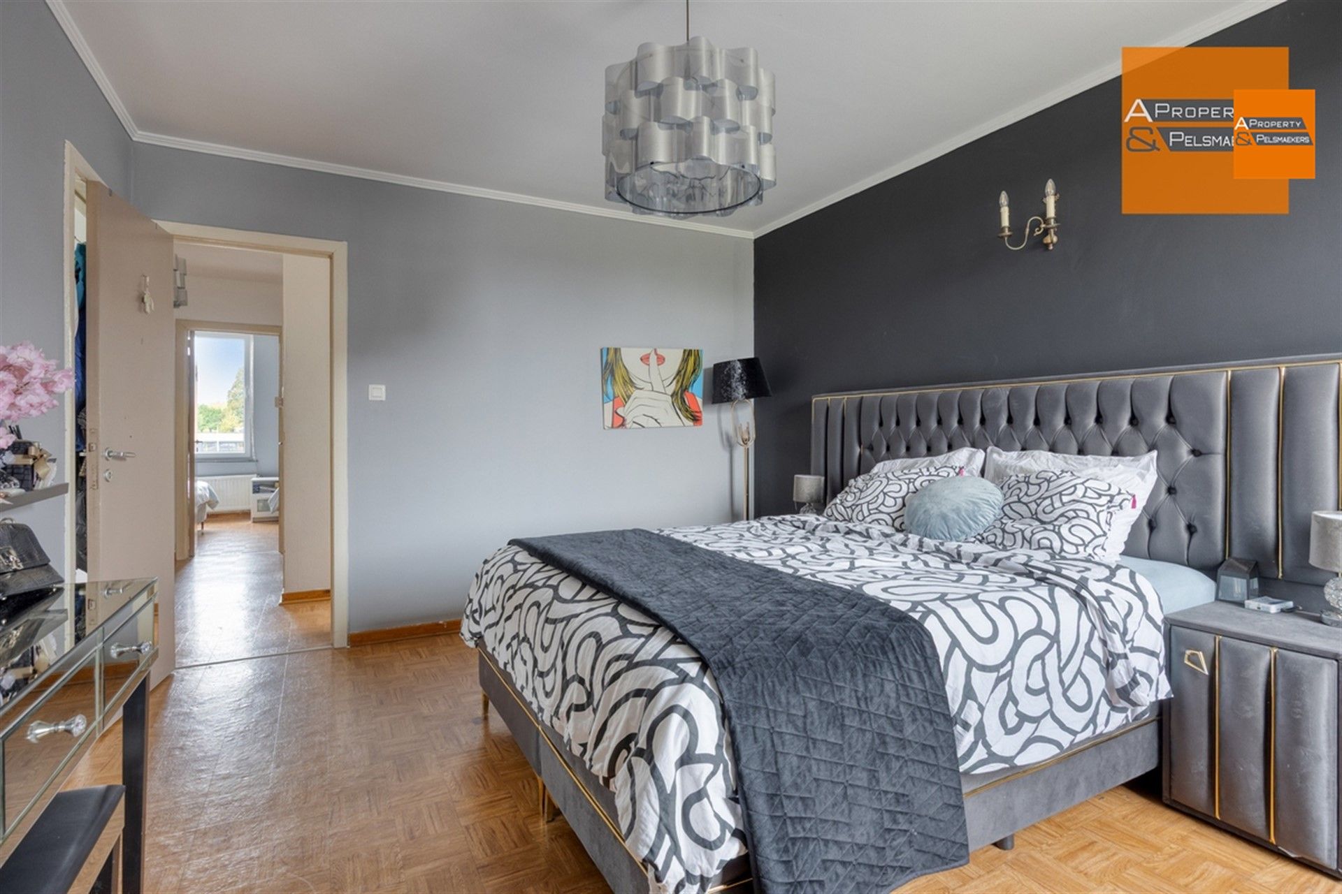 Gezinswoning met 3 à 4 kamers , tuin en garage foto 20