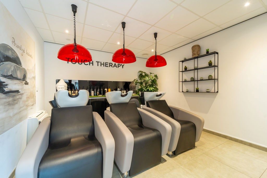 MODERNE COMMERCIËLE RUIMTE IN HASSELT MET AUTOSTANDPLAATS EN BERGING EN ENERGIELABEL B foto 4