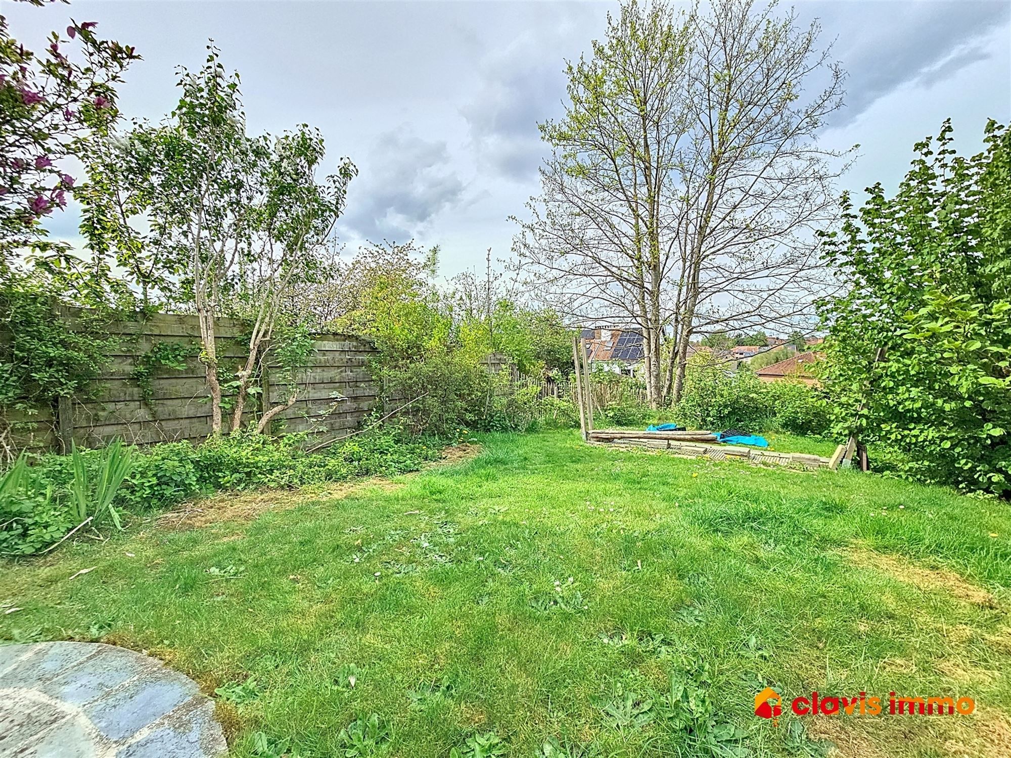 Aangename bel-etage woning met tuin foto 9