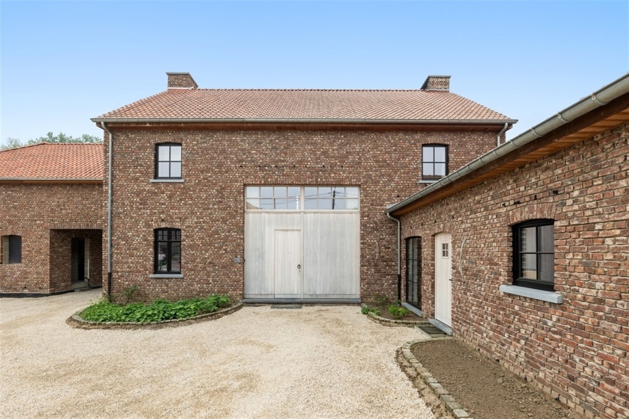 UNIEKE LANDELIJKE GEZINSWONING MET BIJBOUW VAN 320M² OP PRACHTIG PERCEEL  foto 41
