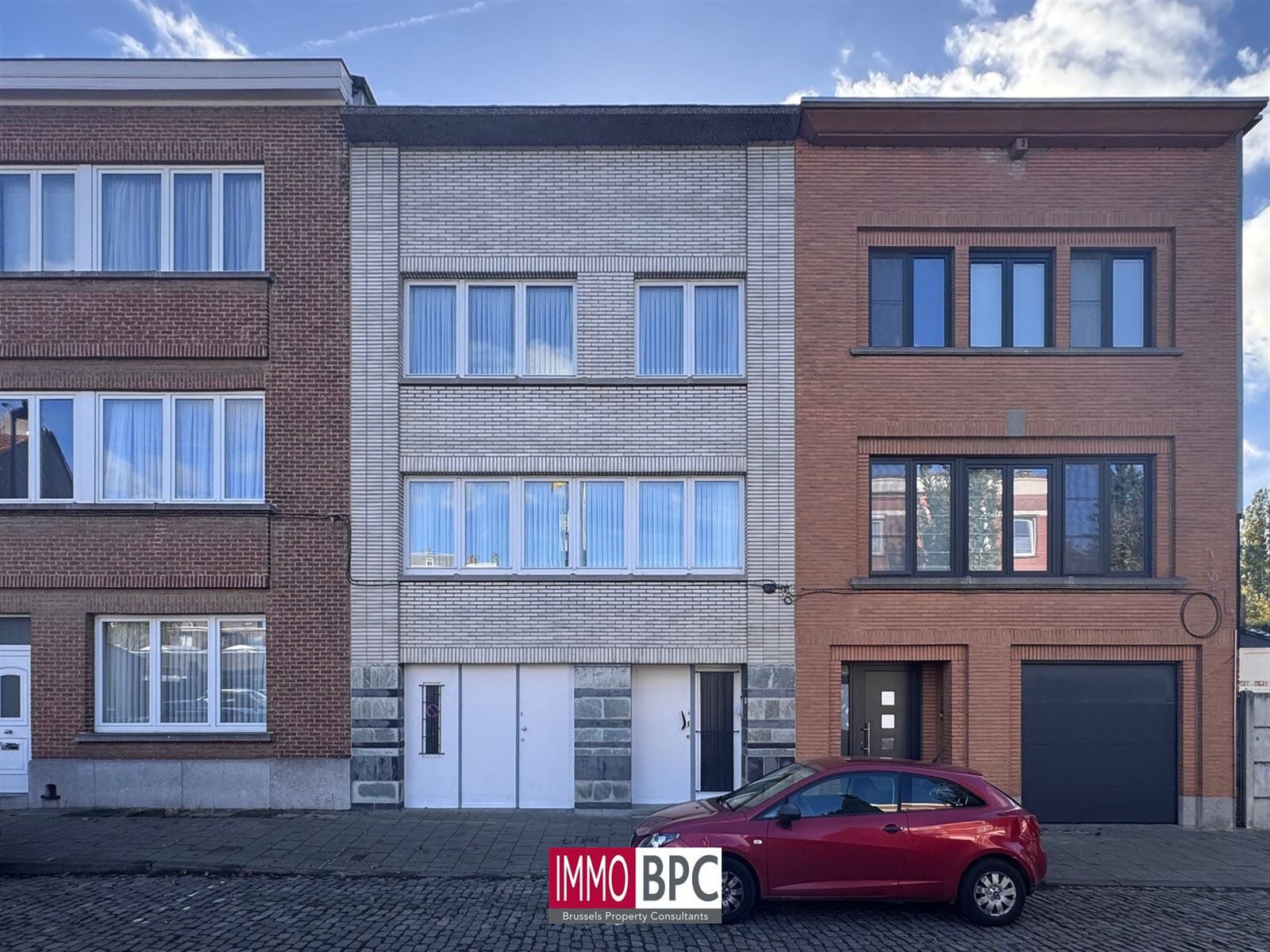 Woning met 3 Slaapkamers en Potentieel – Ganshoren foto {{pictureIndex}}