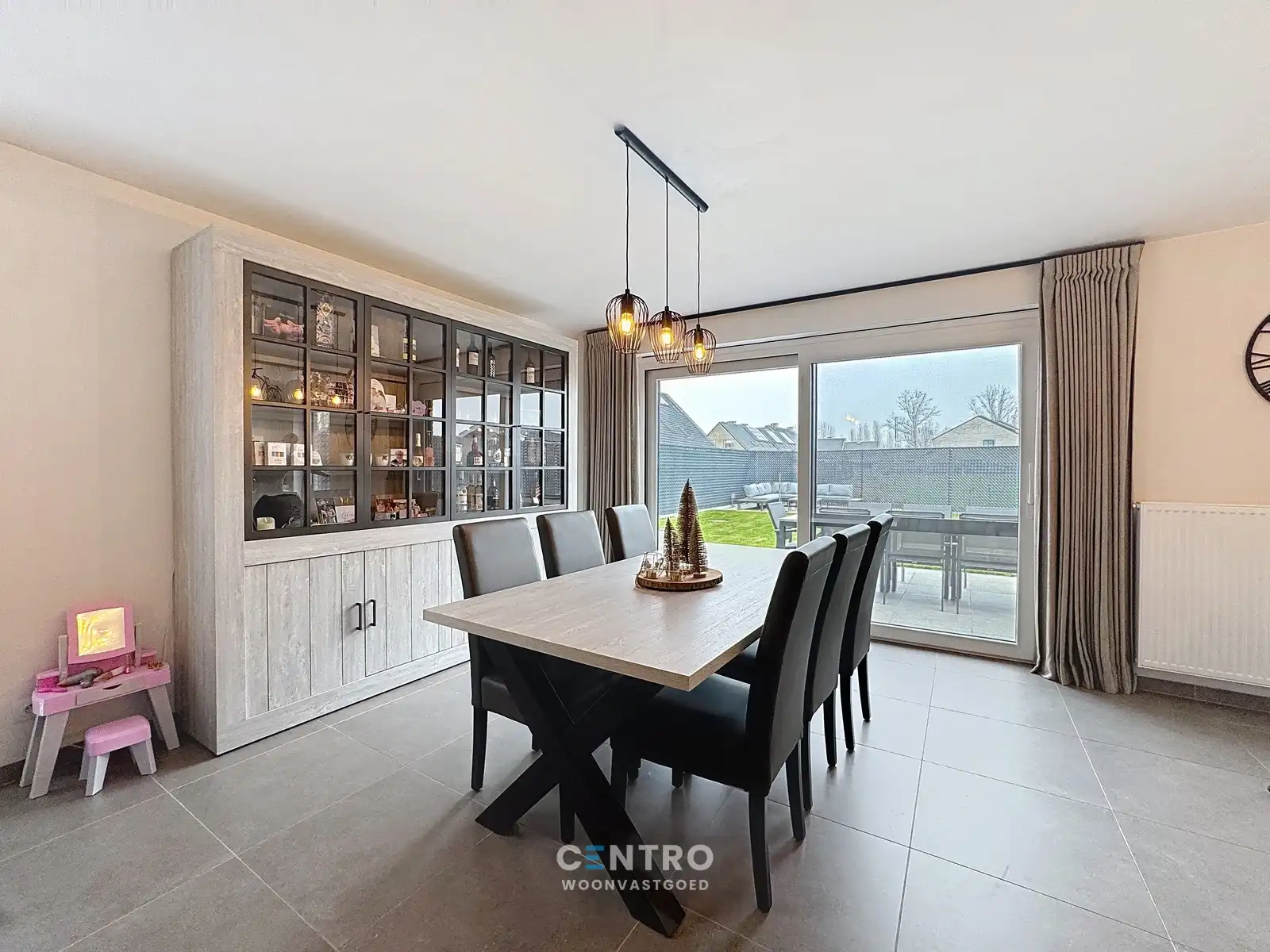 Recente ENERGIEZUINIGE HOB met alle COMFORT met 3 RUIME slpks, garage en LEUKE tuin! foto 6