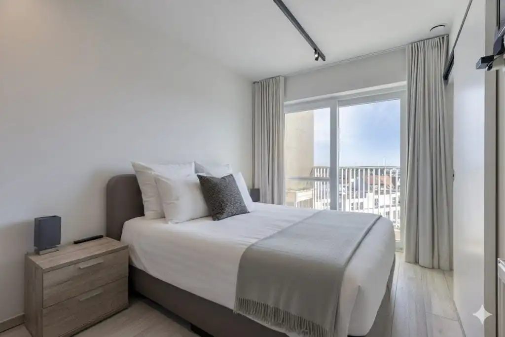 Ruim appartement met terras en zicht op jachthaven te koop foto 12