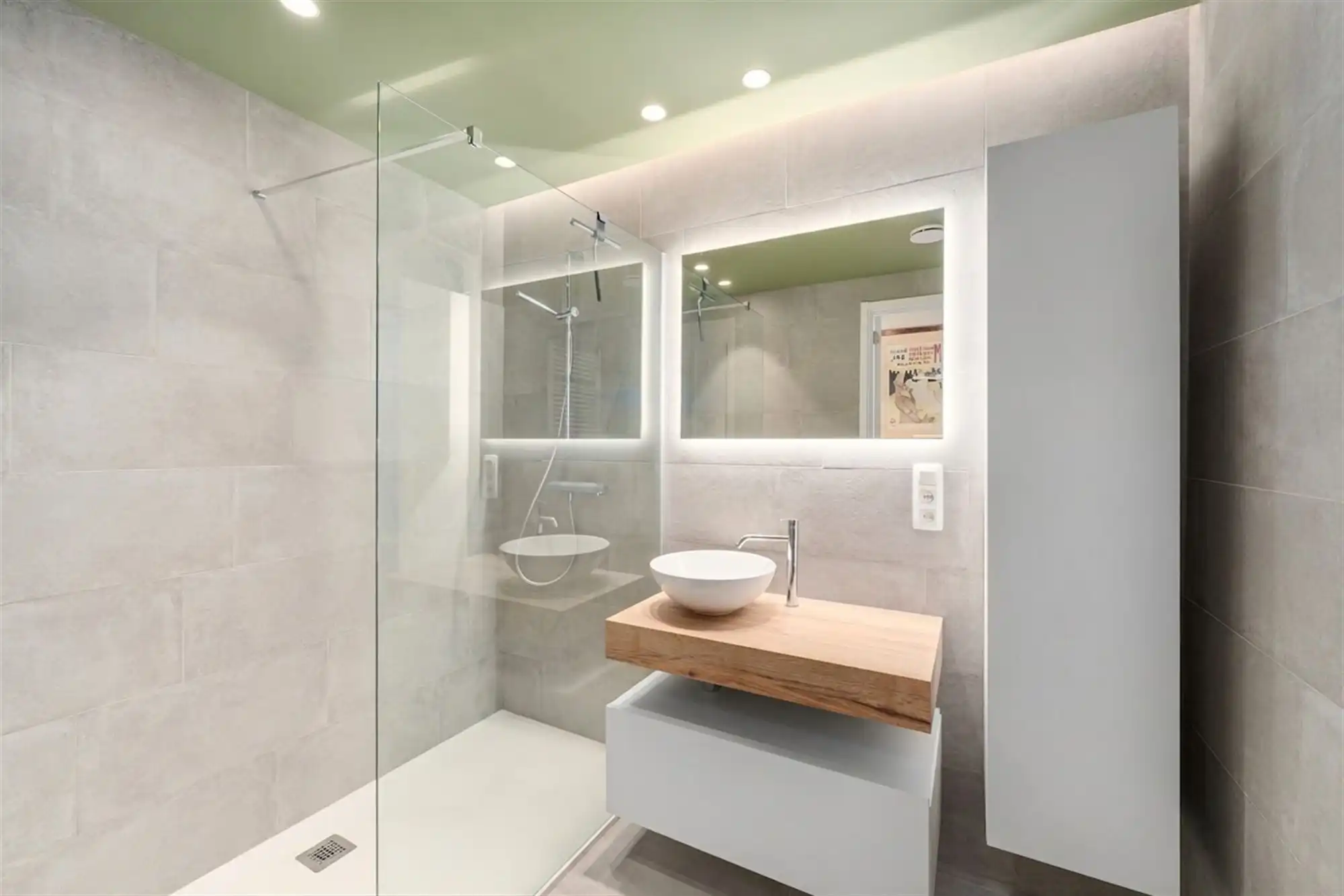 Luxueus (quasi nieuw) appartement vlakbij het strand!  foto 17