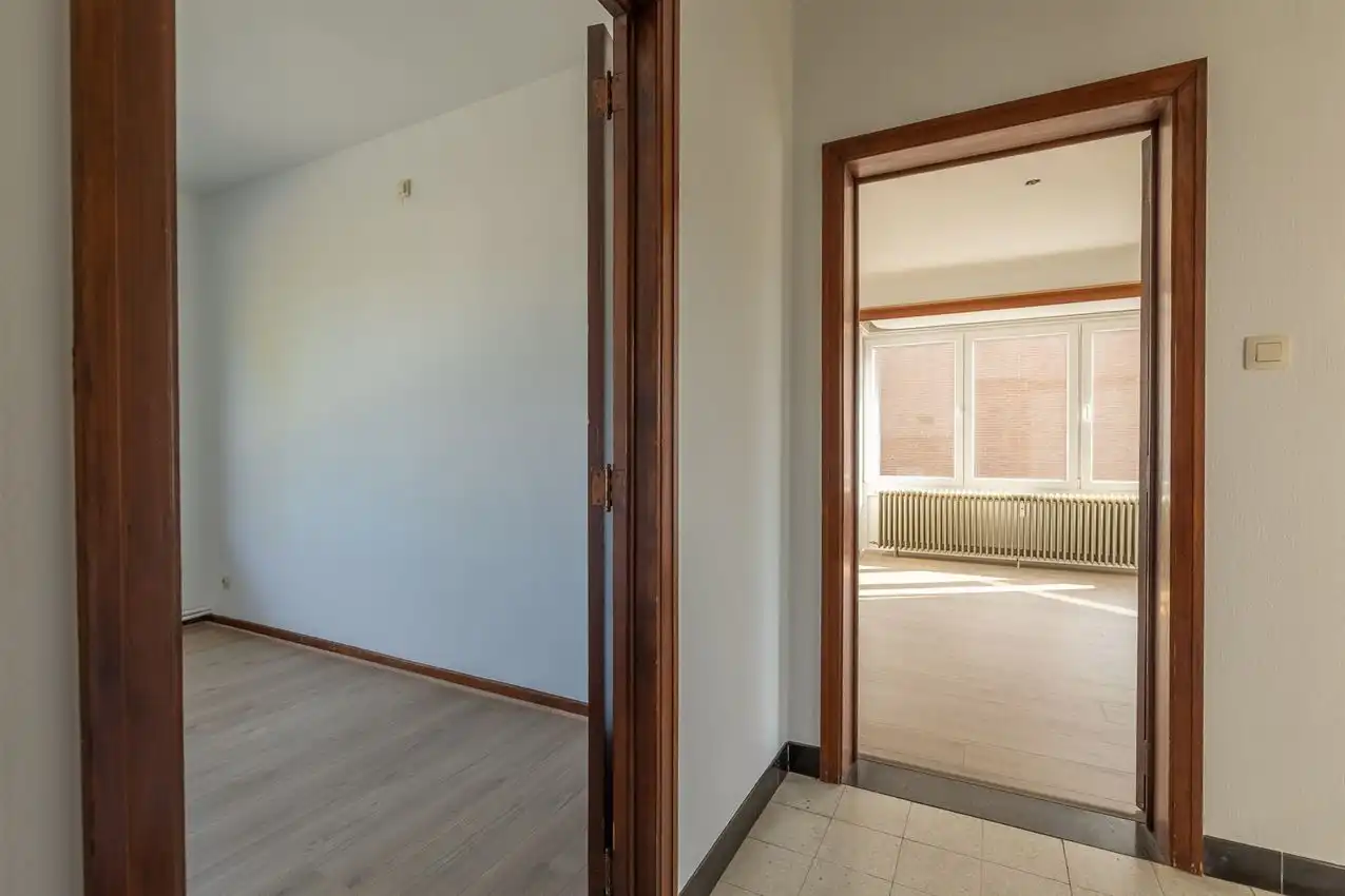 Gunstig gelegen appartement met 2 slpk. en garage foto 2