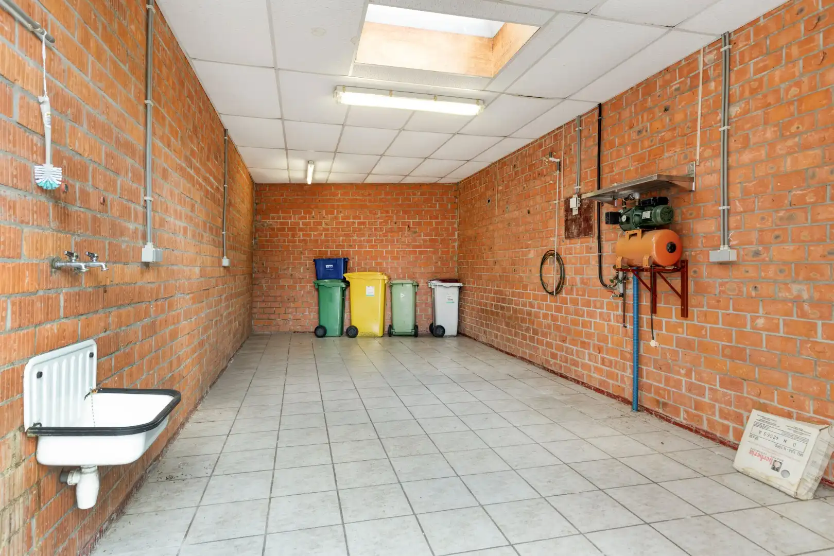Bouwgrond voor een HOB met bestaande garage vlak naast het centrum van Mol ! (6% BTW mogelijk) foto 5