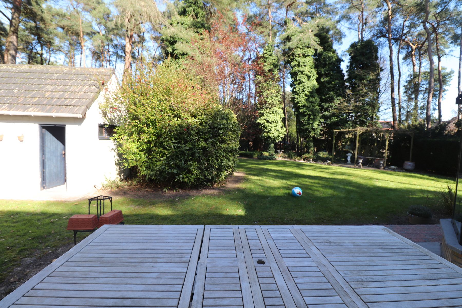Charmante villa met 5 slaapkamers op een perceel van 1.785m² - Gelegen in een rustige en kindvriendelijke verkaveling. foto 30