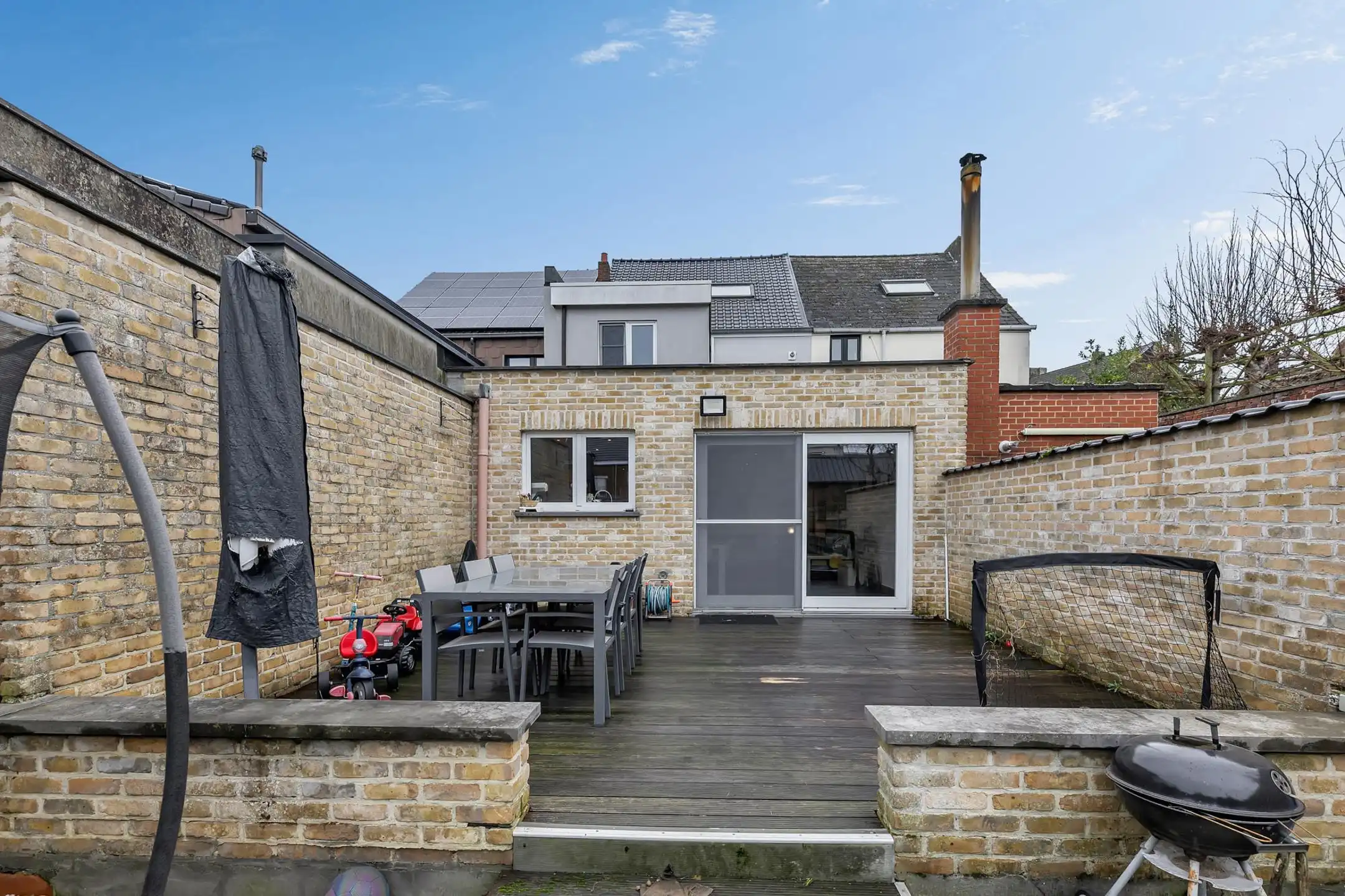 Prachtige instapklare woning met 3 slpks, tuin en garage foto 24