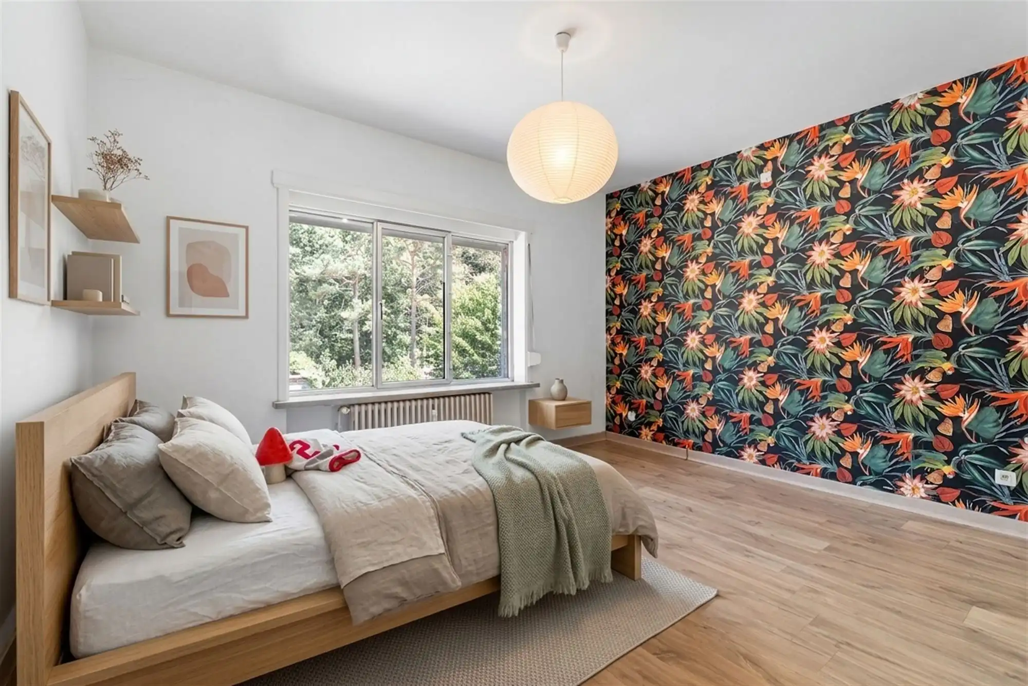 Lichtrijk en ruim appartement met 2 slaapkamers, terras en garage foto 28