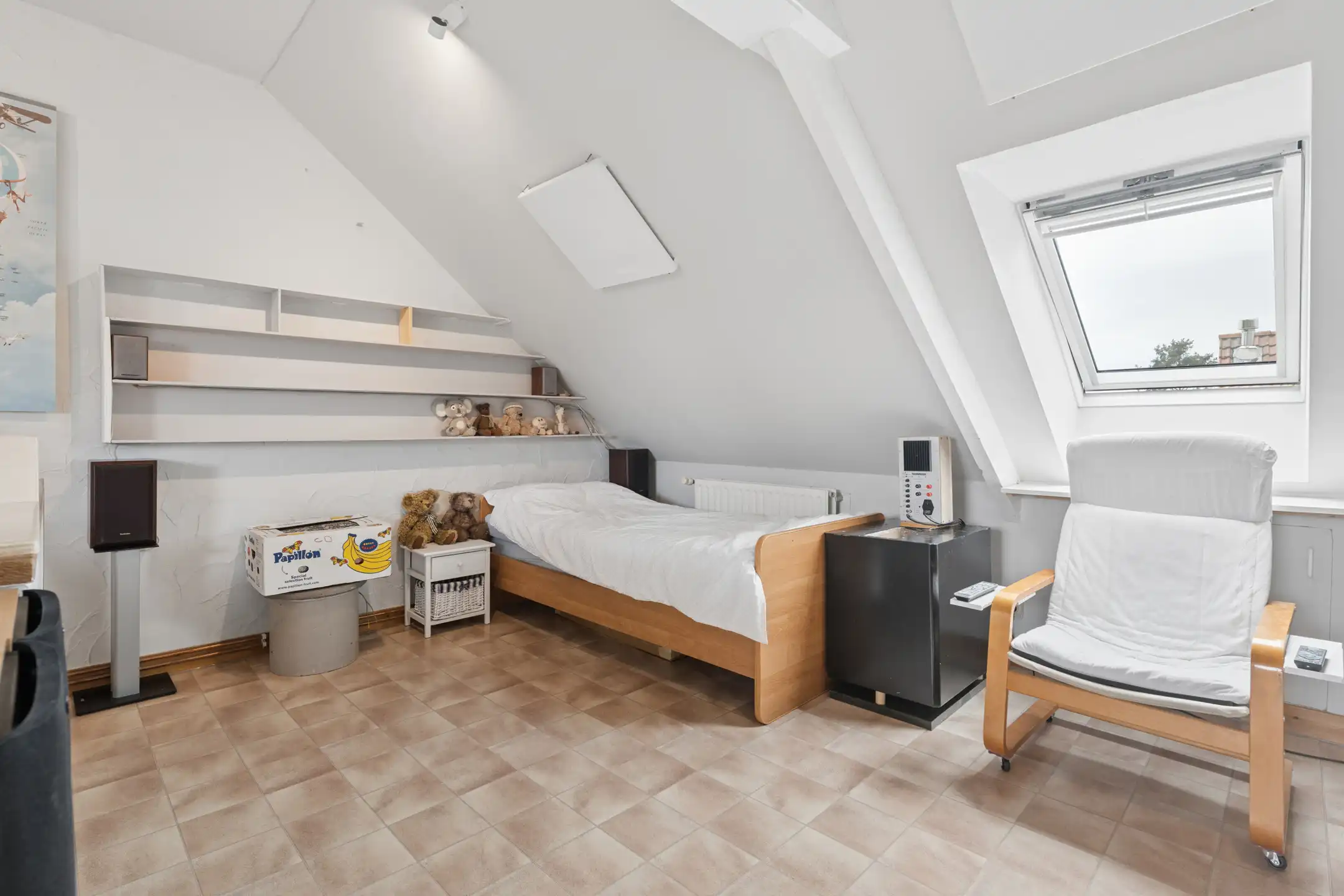 Instapklare gerenoveerde 2-gevelwoning op gunstige locatie foto 20