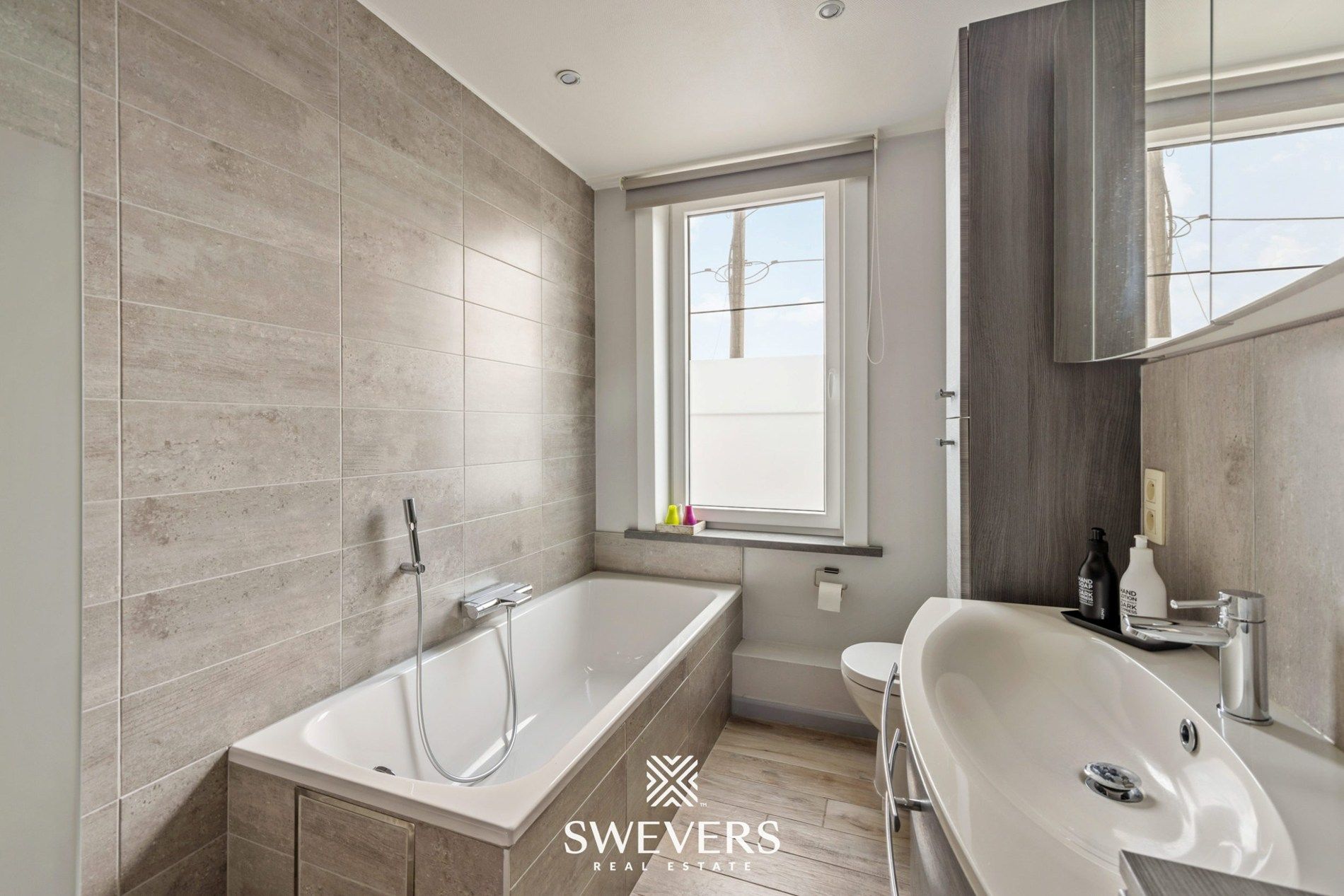 Instapklare gezinswoning met ruimte, tuin en rendement in Leopoldsburg foto 20