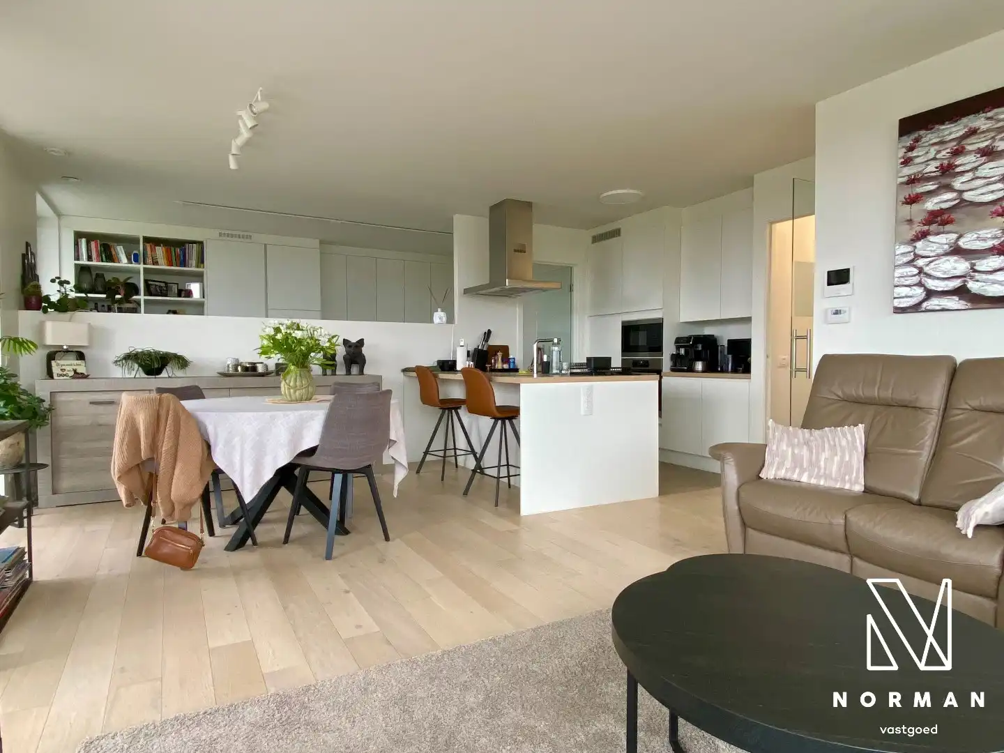 Prachtig appartement aan de Leie te huur!  foto 2