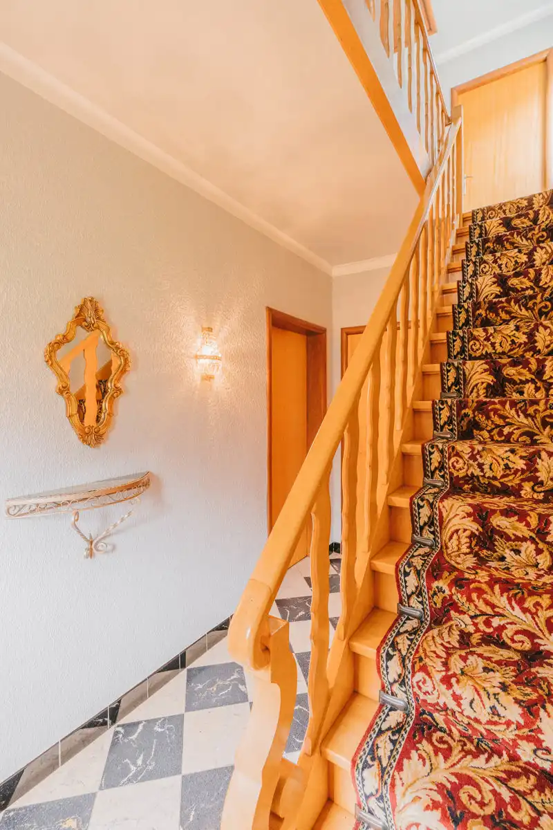 Charmante, te renoveren woning in mooie doodlopende straat foto 14