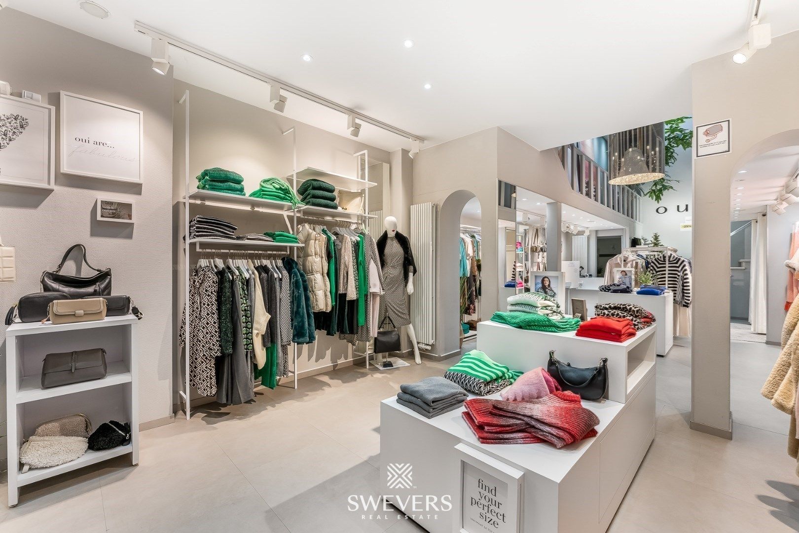 Uniek handelspand op TOPlocatie in hartje Sint-Truiden foto 9