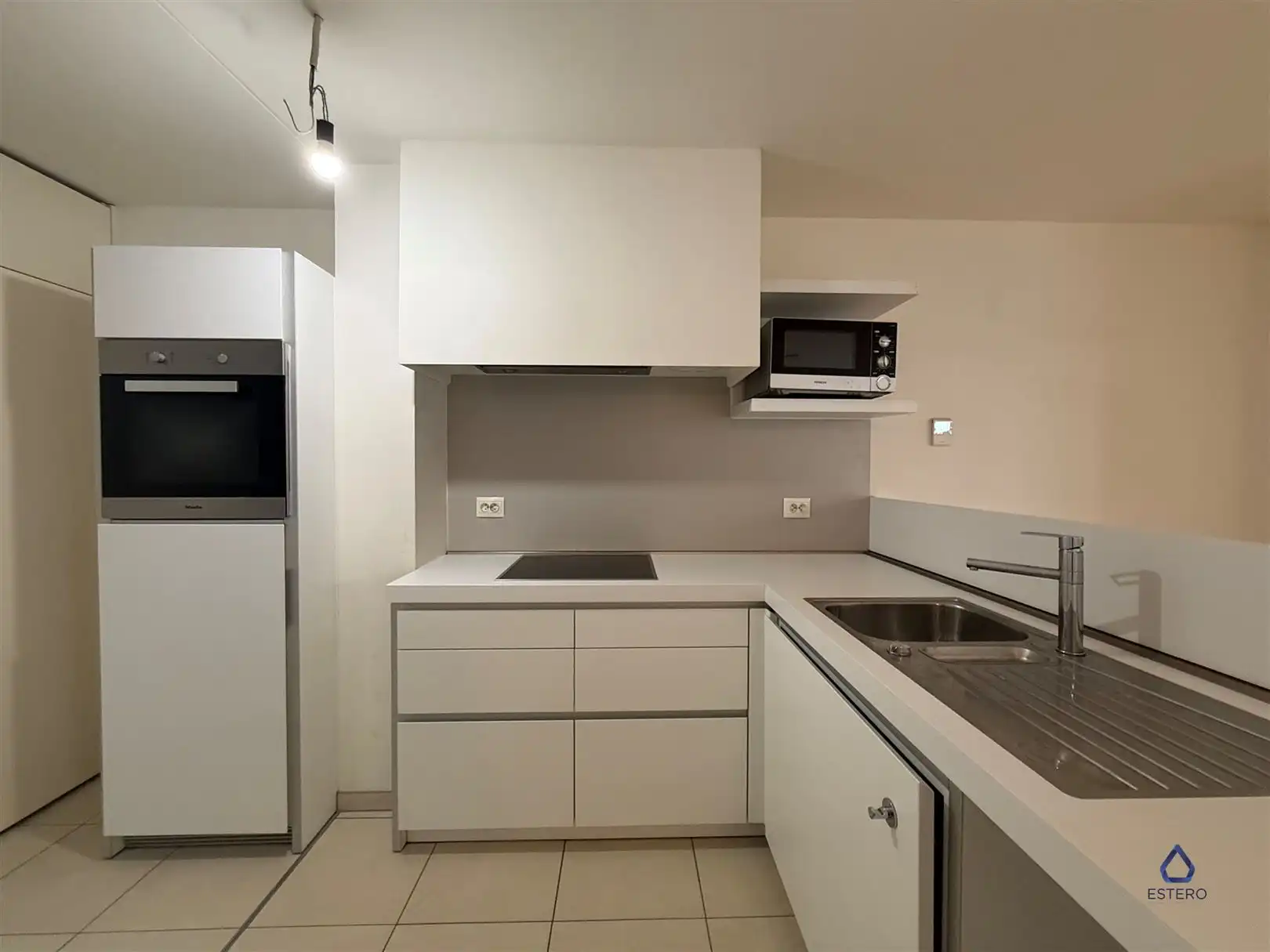 1-slaapkamerappartement met terras te Brussel  foto 9